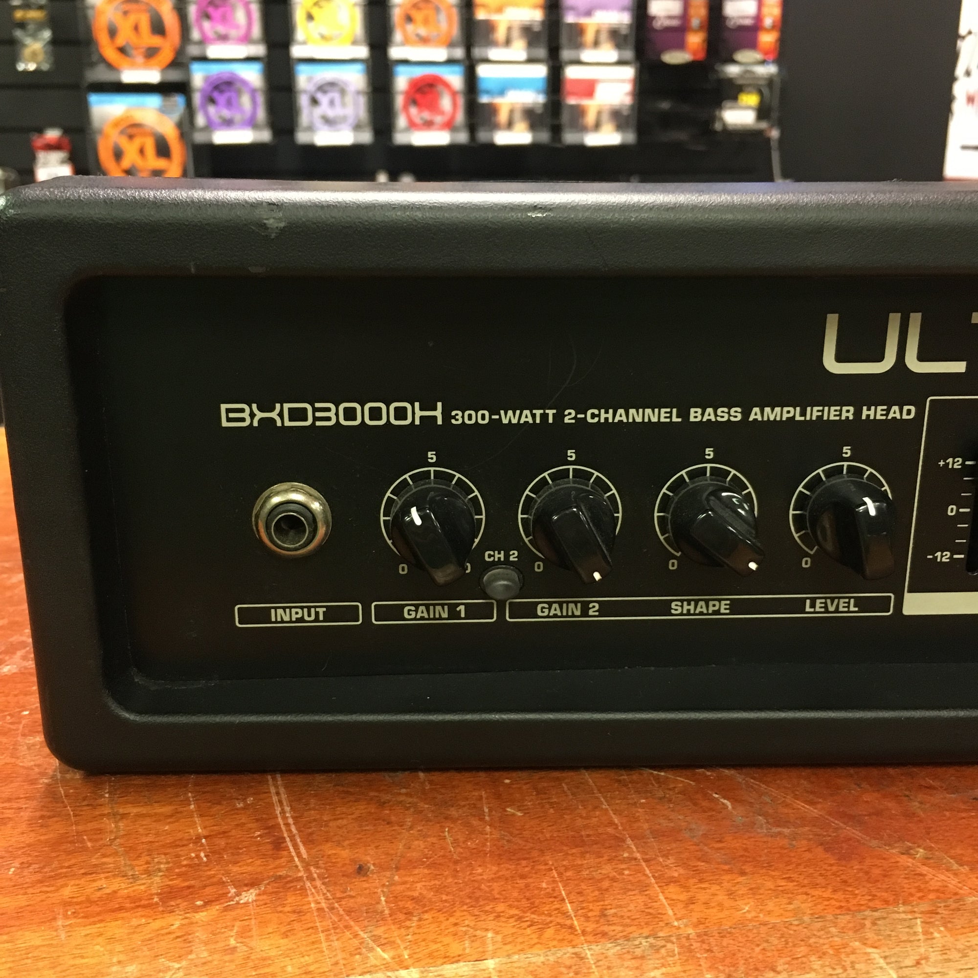 Behringer BXD3000H Ultrabass