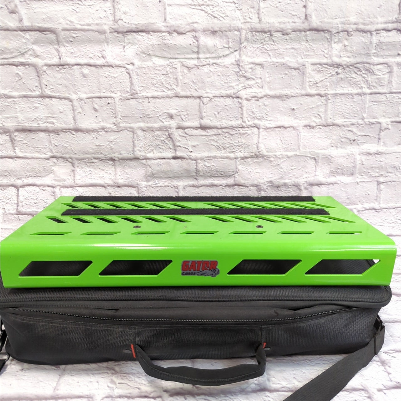 Gator Large Pedalboard with Padded Gig Bag