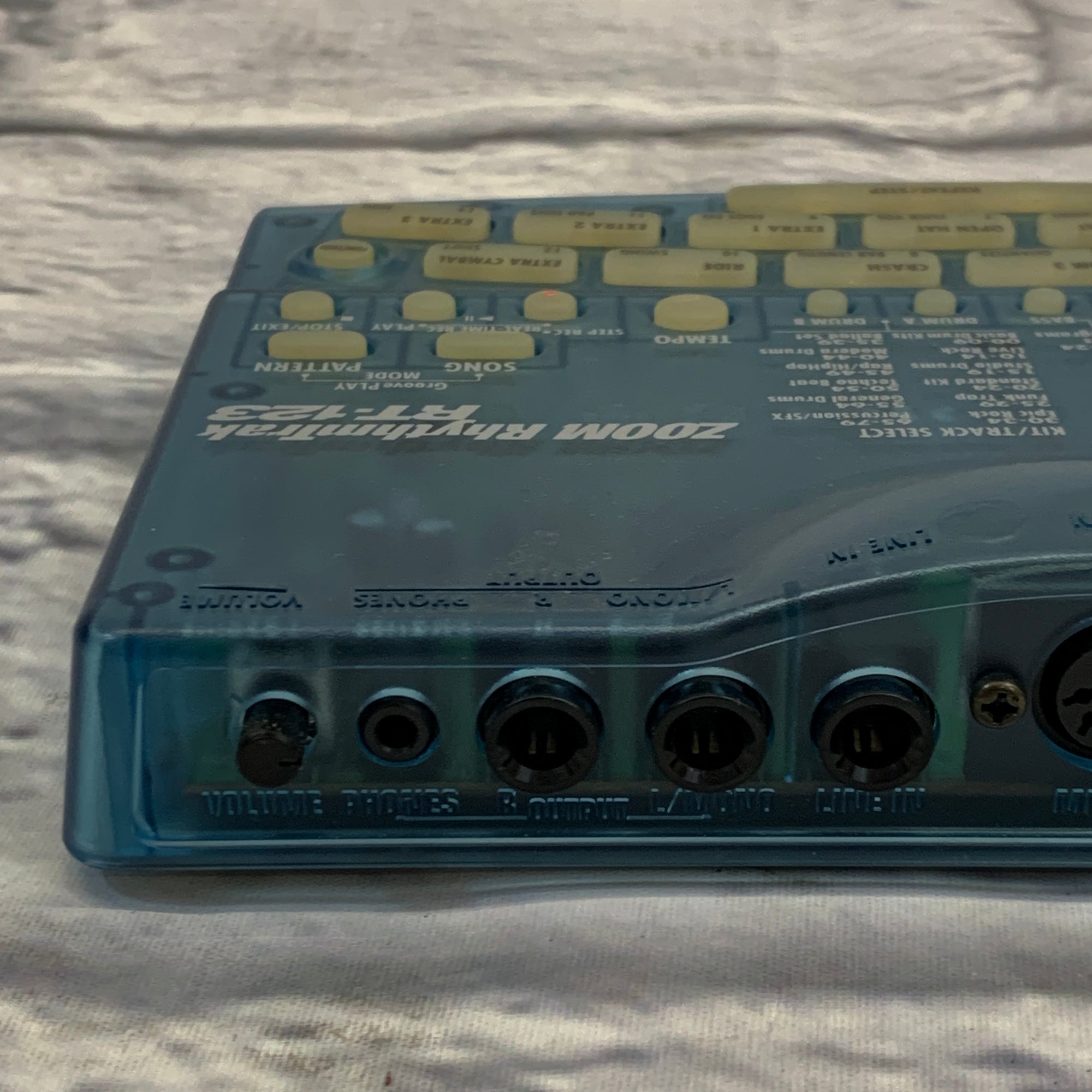 Zoom RhythmTrak RT123 Drum Machine Evolution Music