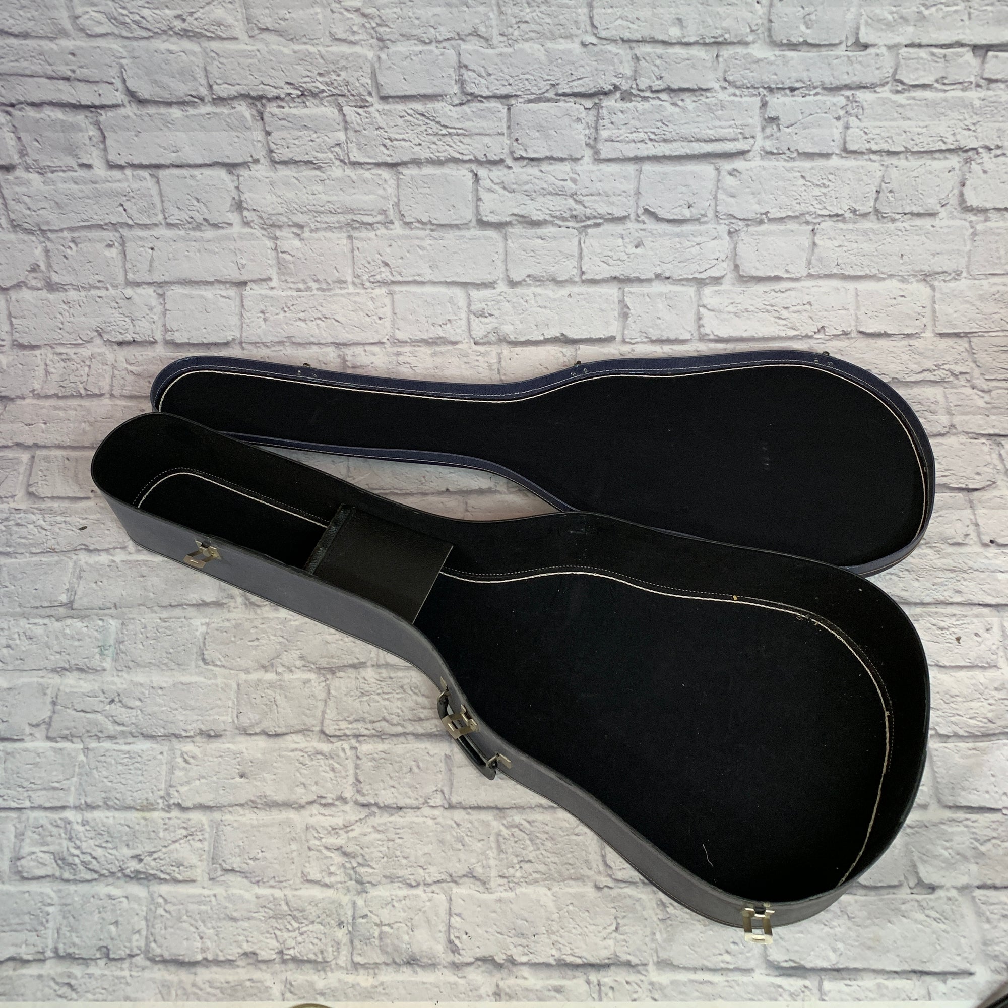 Alvarez Regent 5210 Acoustic Guitar
