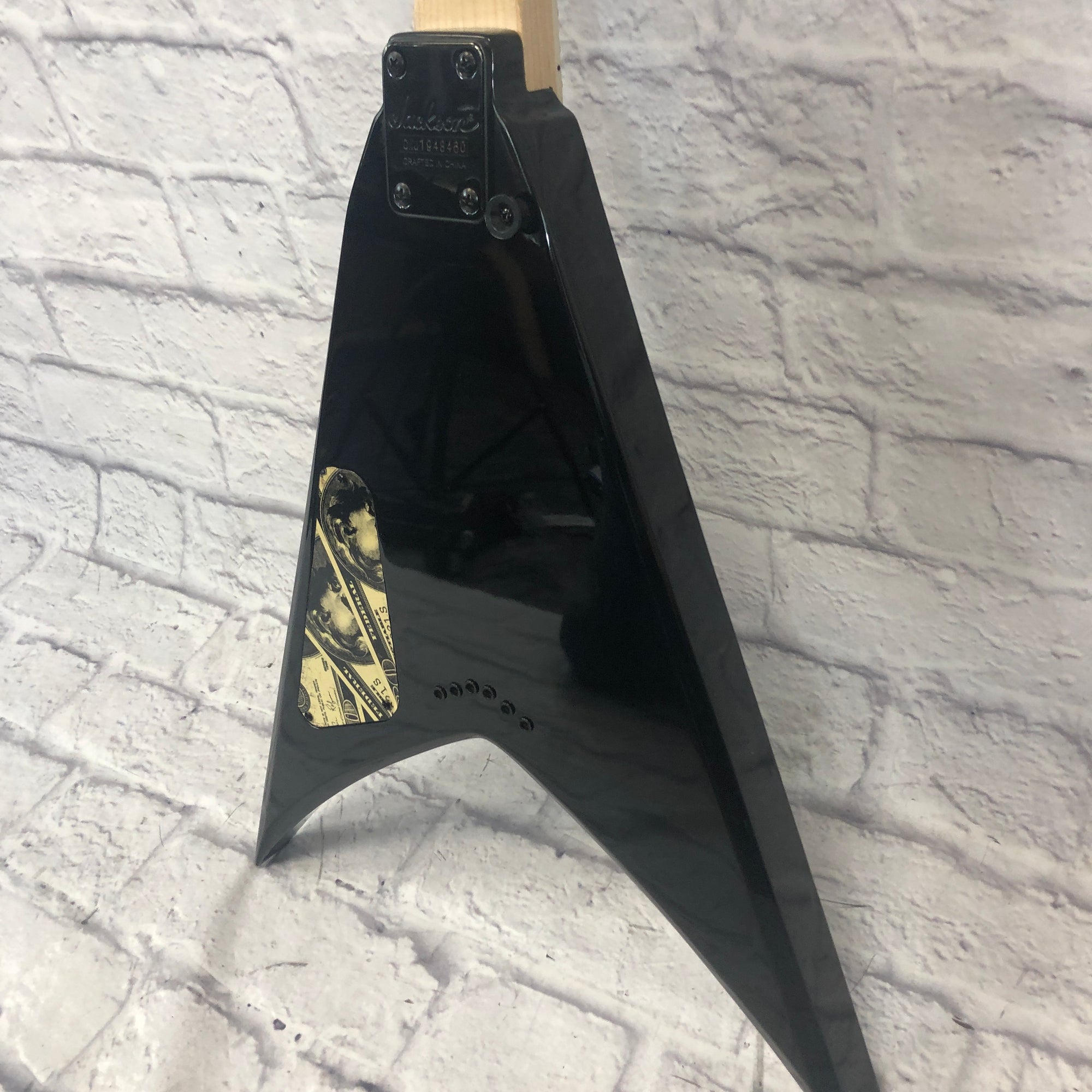 Jackson JS32T V Andrew Jackson Artwork