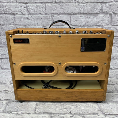 Fender Hot Rod Deluxe w/ Solid Pine Cabinet Alnico Elegante Speaker