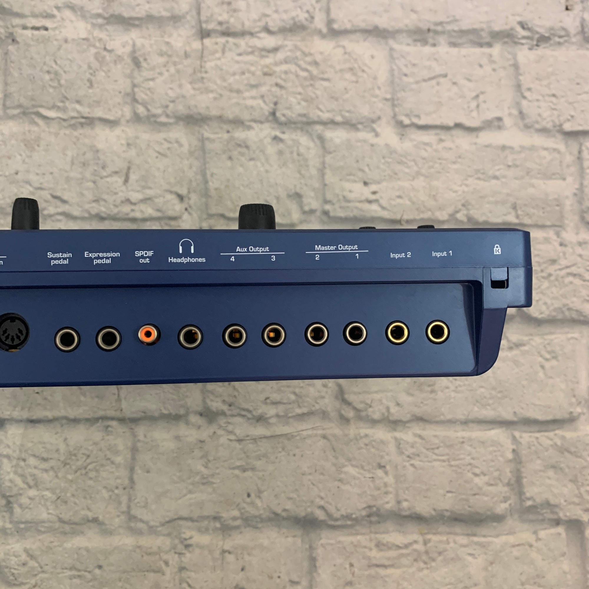 Novation Ultranova 37-Key Digital Synth