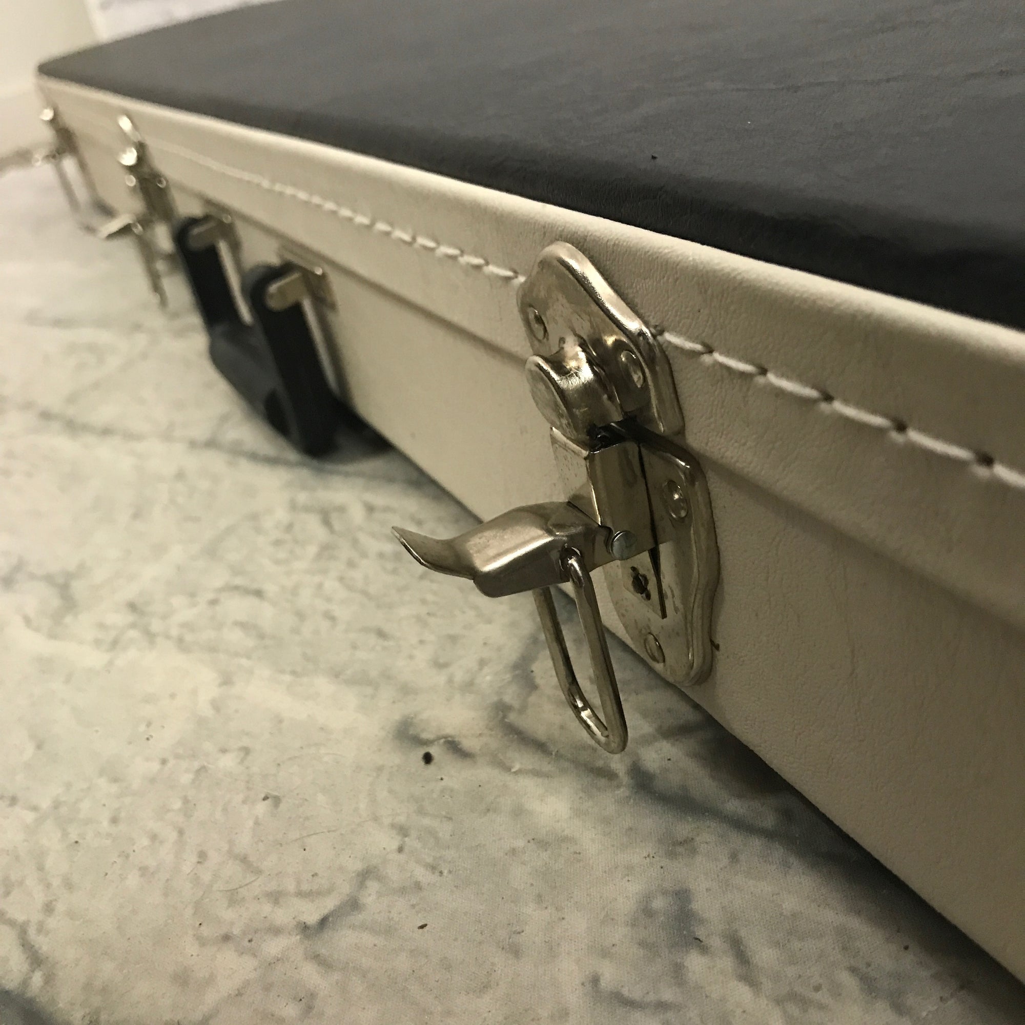 Reverend TKL Two Tone Premium Hard Case