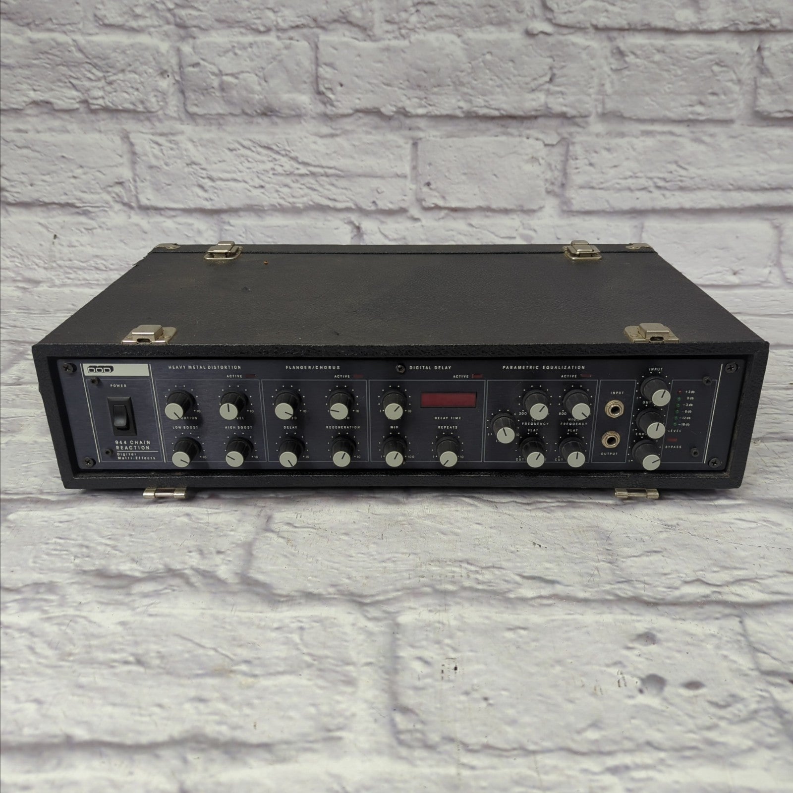 DOD 944 Chain Reaction Multi Effects Rack with 2U Rack Case