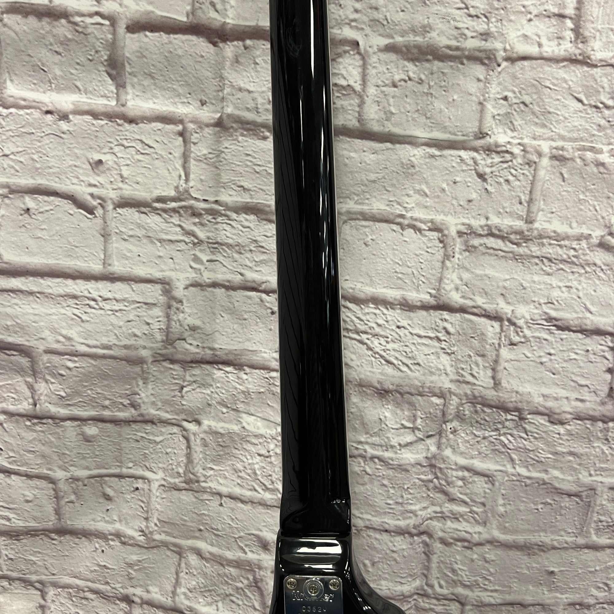 Kramer The Duke Headless Bass Aluminum Neck with Case