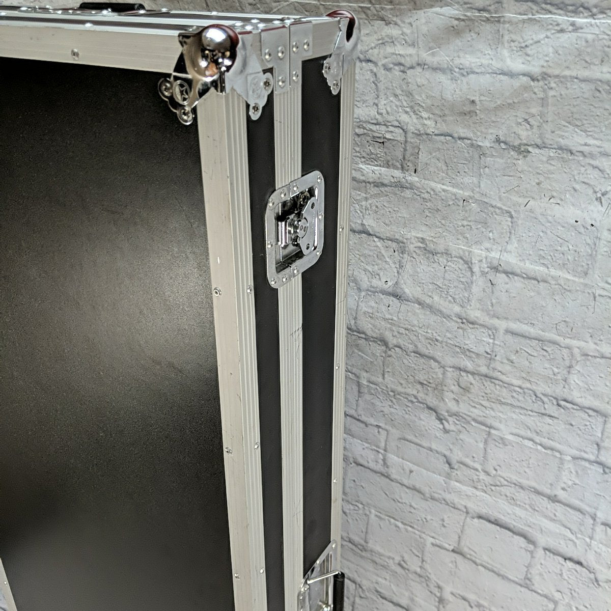 Road Runner KBRR88W 88-Key Keyboard Flight Case with Wheels