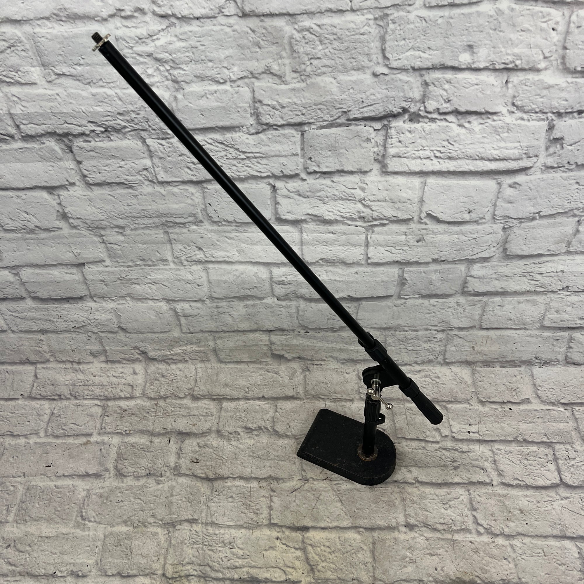 Proline Long Boom Mic Stand