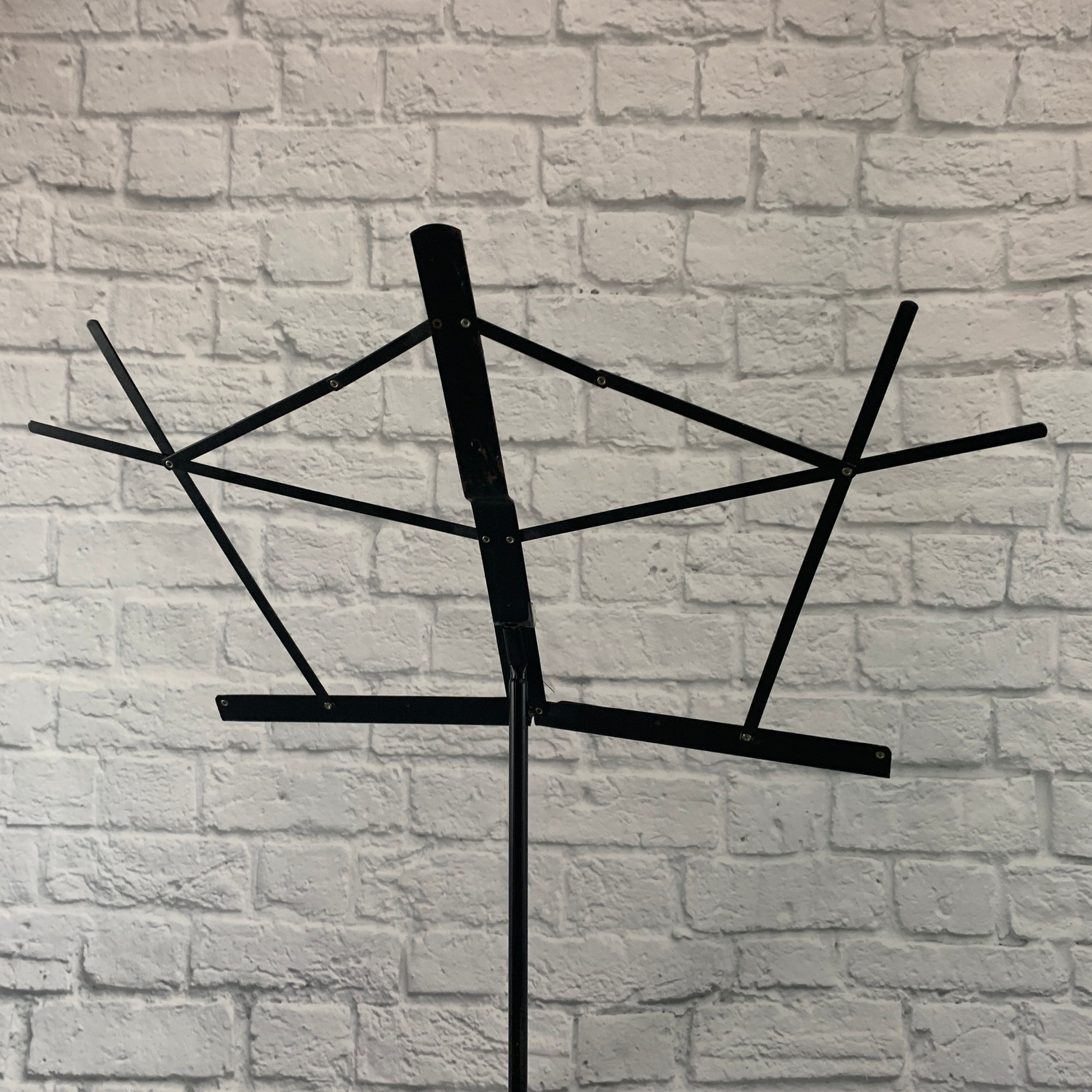 Unknown Music Stand