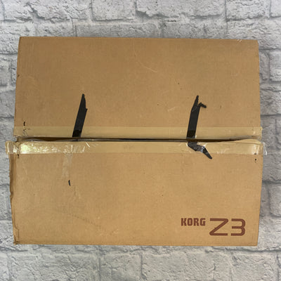 Korg Z3 Guitar Synthesizer 24 Pin Guitar Synth Sound Module  w/ ZD3 Pickup -- New Old Stock!