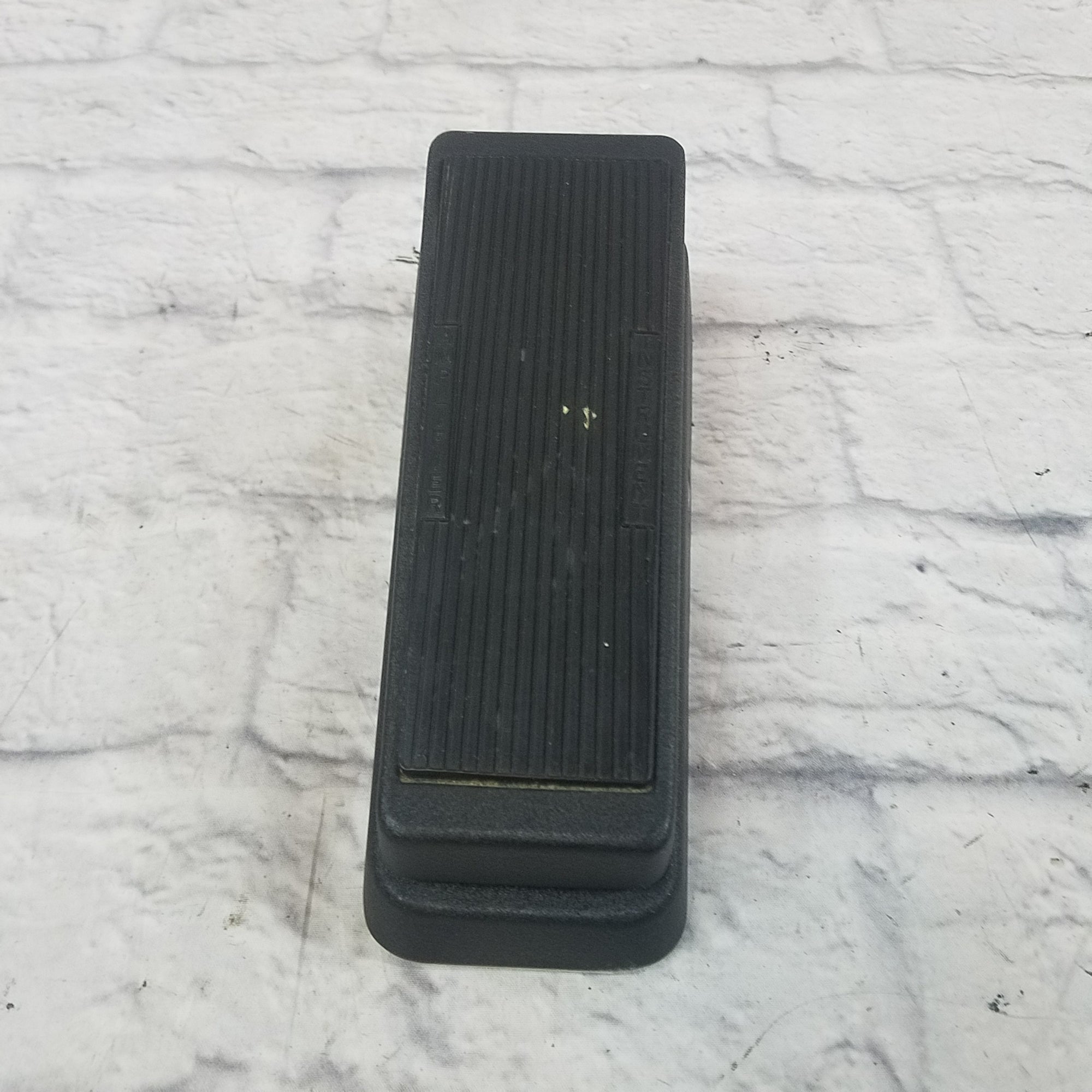 Dunlop Crybaby Wah pedal CGB-95