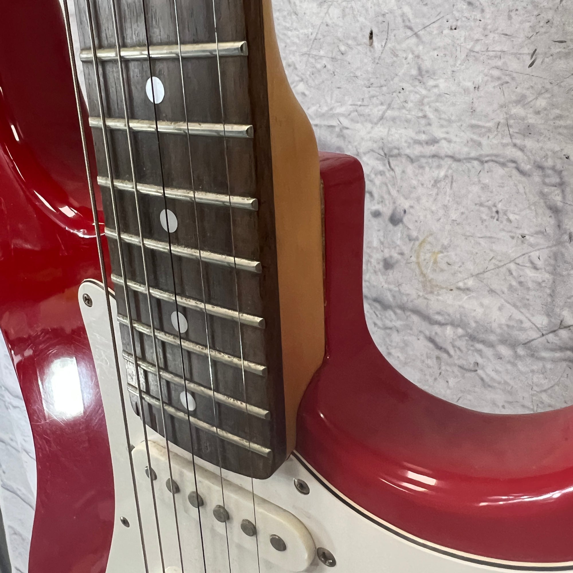 Silvertone SS-11 Strat Style Electric Guitar