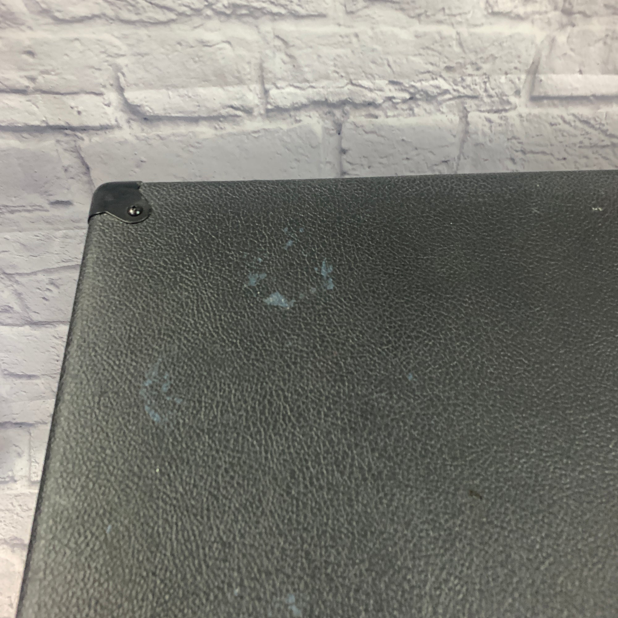 Avatar 212 Electric Guitar Cabinet v30s 120w