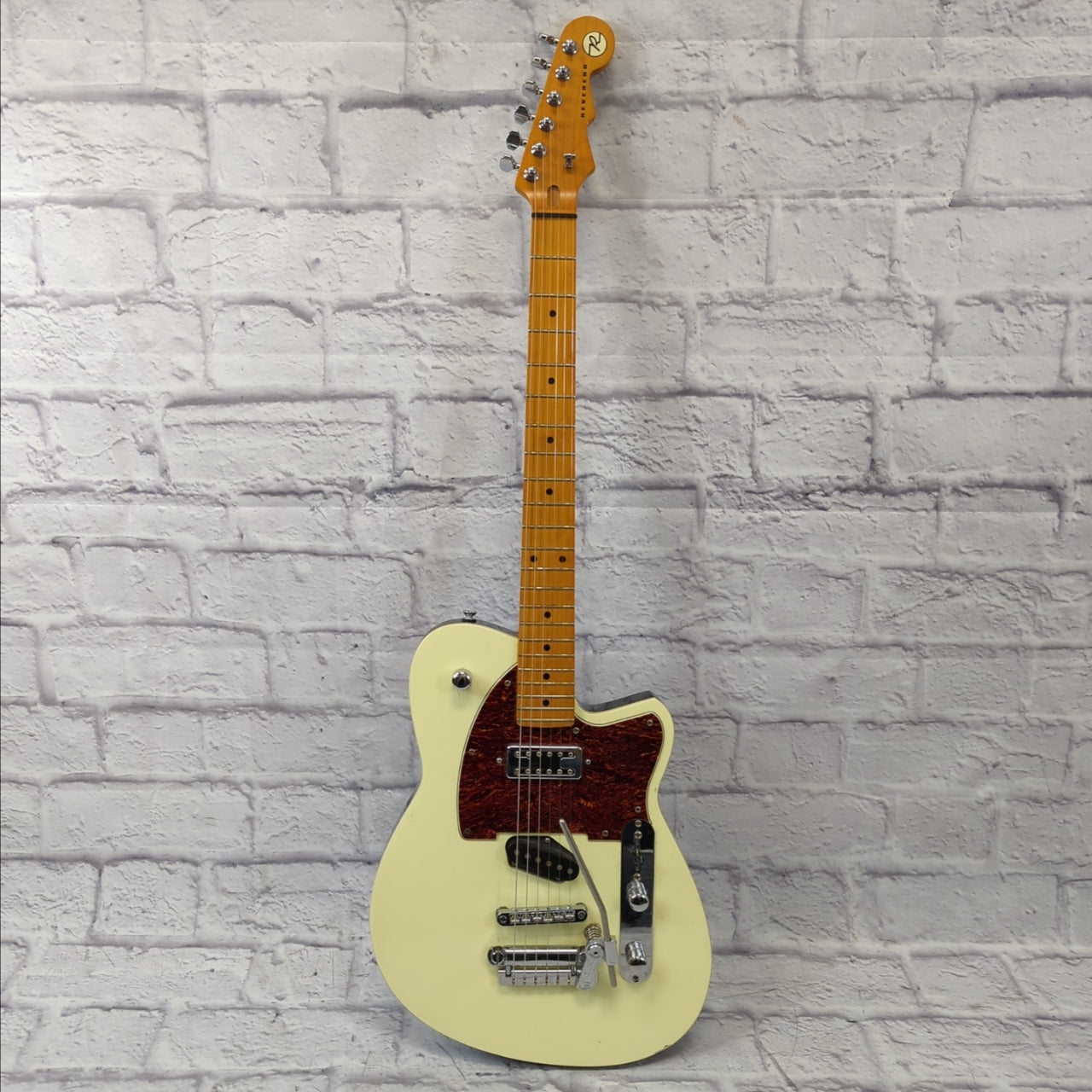 Reverend Buckshot with Les Trem Electric Guitar