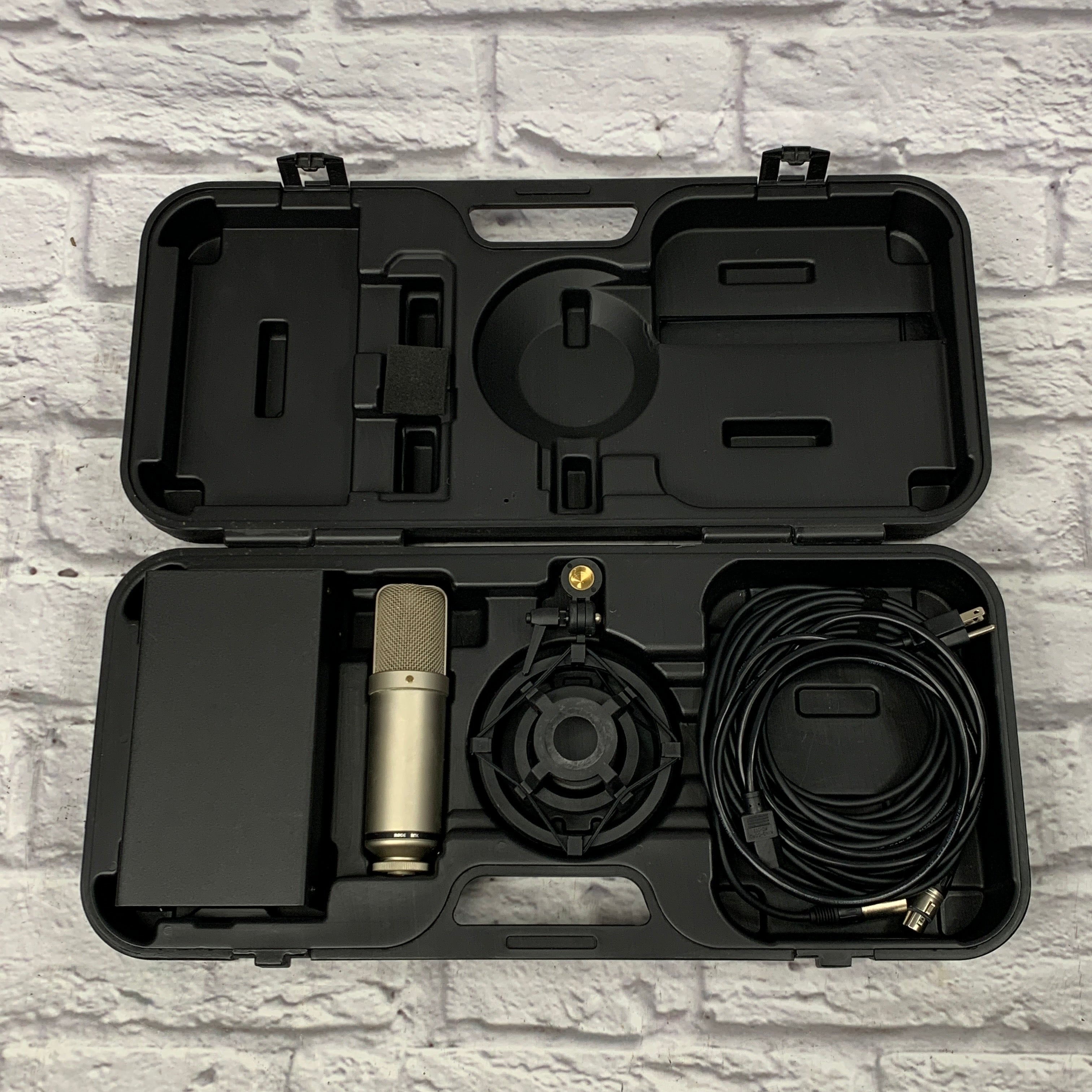 Rode NTK Large Diaphragm Cardioid Tube Condenser Microphone Rode NTK Large Diaphragm Cardioid Tube Condenser Microphone