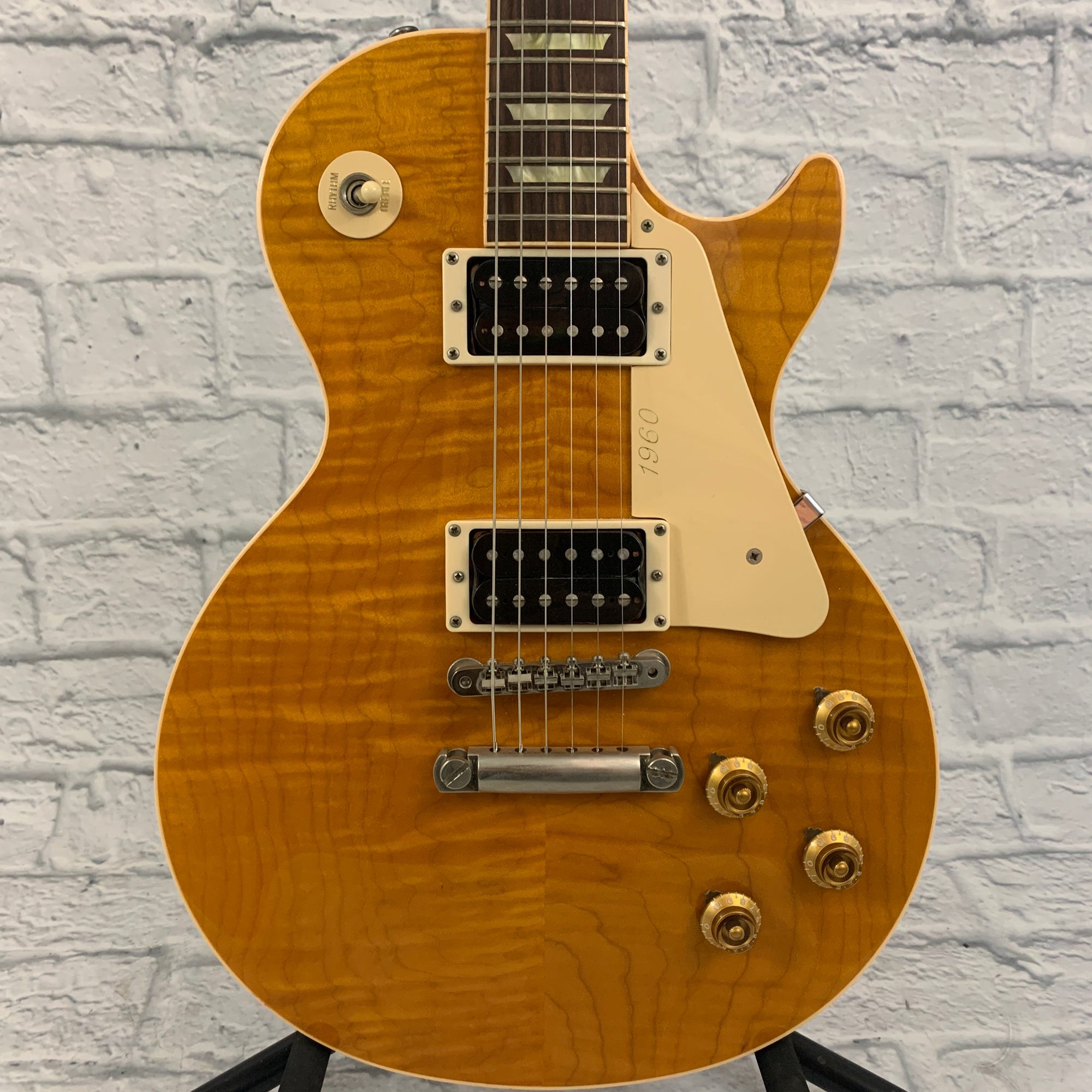 Vintage 1992 Gibson Les Paul Classic Electric Guitar w/case