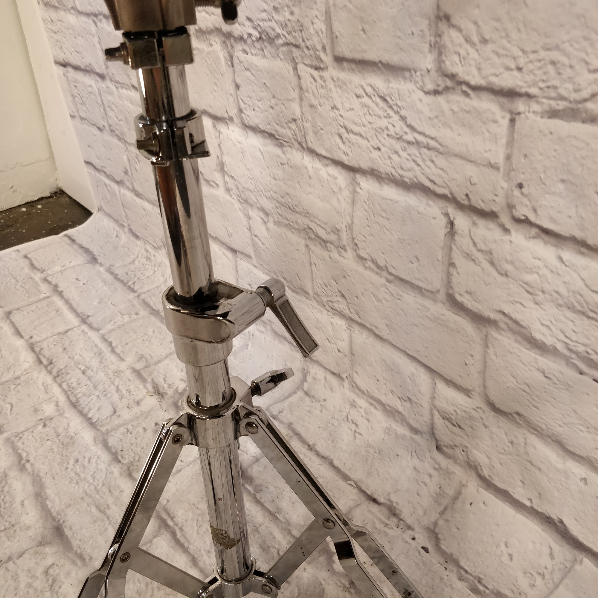 Unknown Double Braced Drum Throne