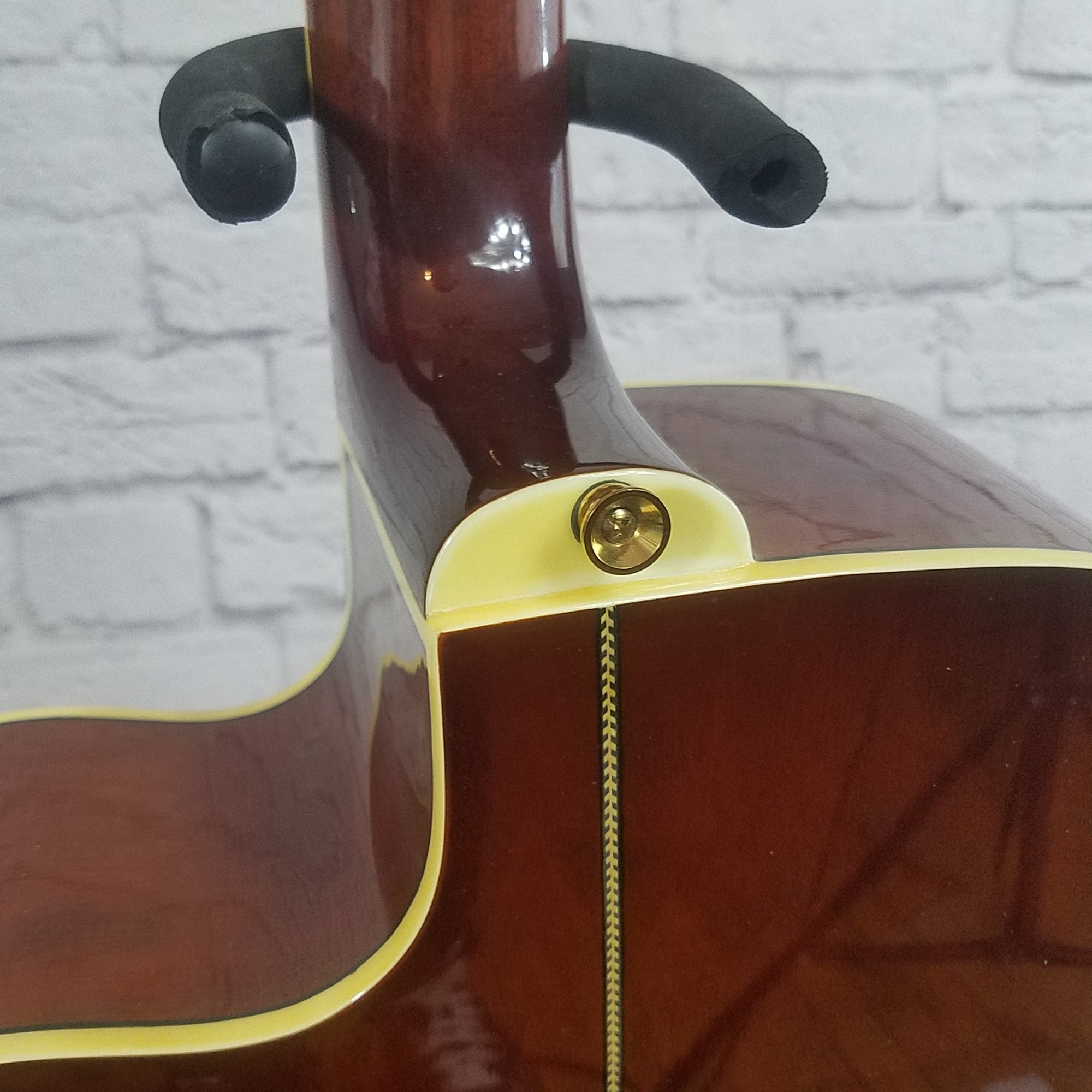 Ventura V1NAT Acoustic Guitar