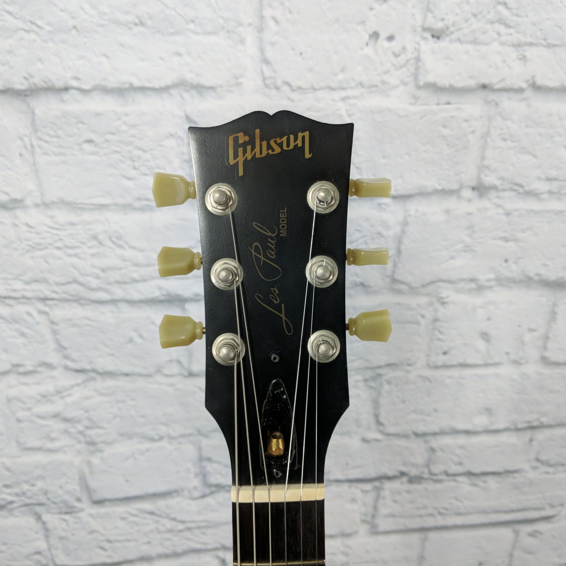 Gibson Les Paul Studio 2005 Swamp Ash with Gator Hardshell Case