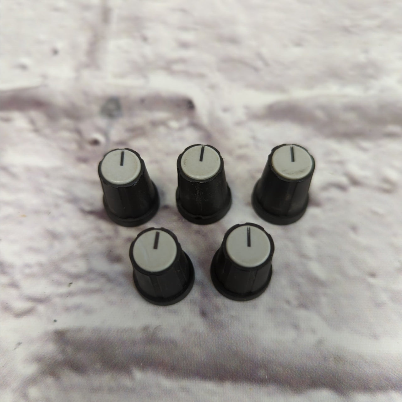 Unknown Stratocaster Tremolo Bridge Block with Saddles