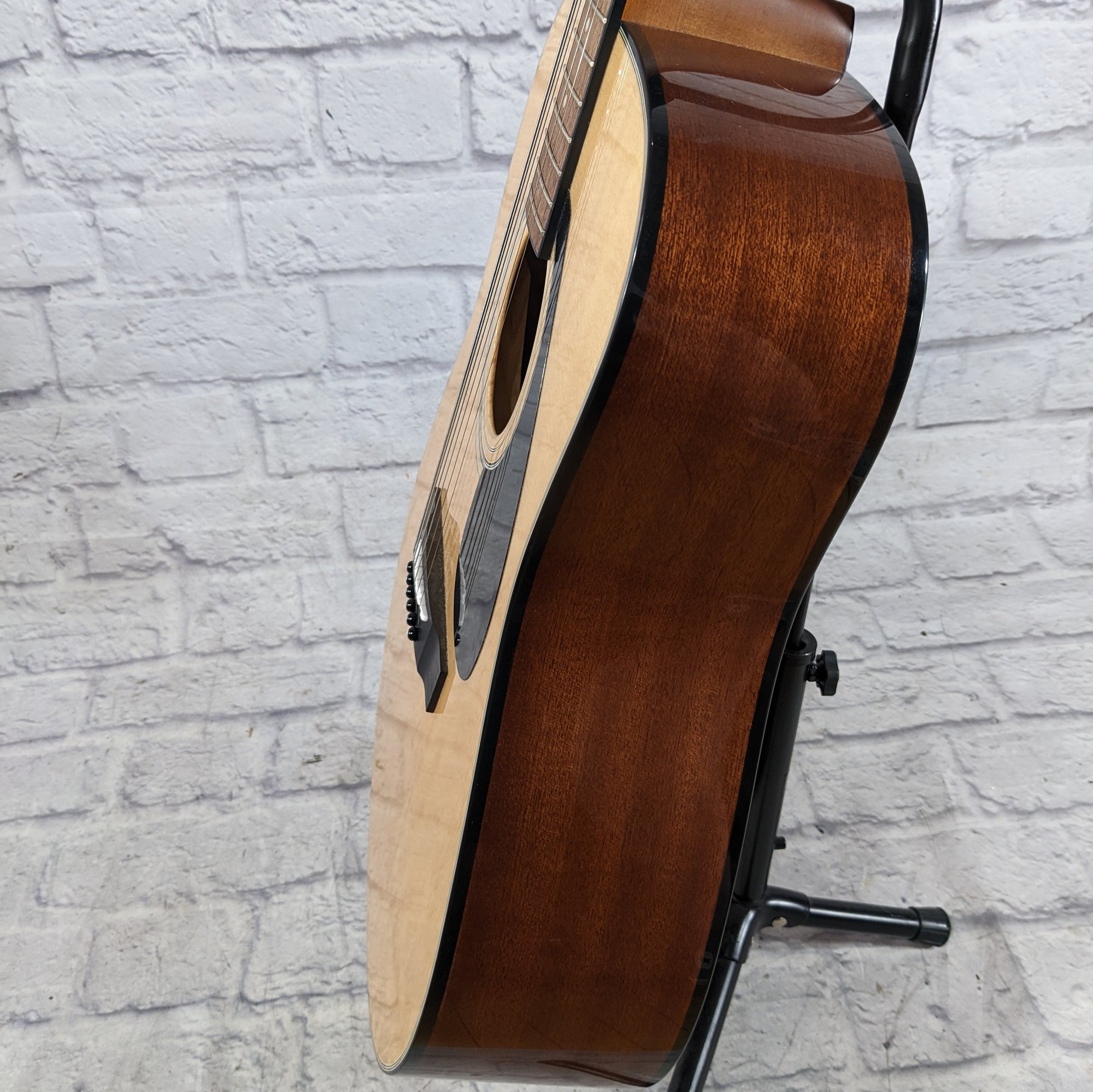 Yamaha F325 Dreadnought Acoustic Guitar - Evolution Music