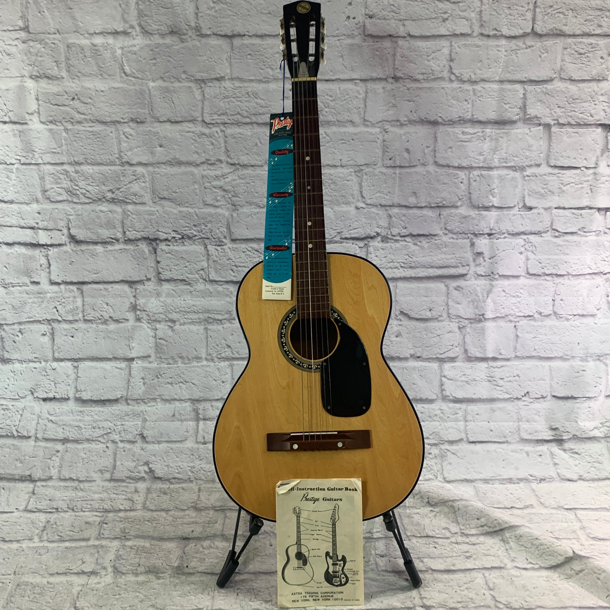 Prestige Acoustic Guitar AS-IS Parlor Acoustic Guitar