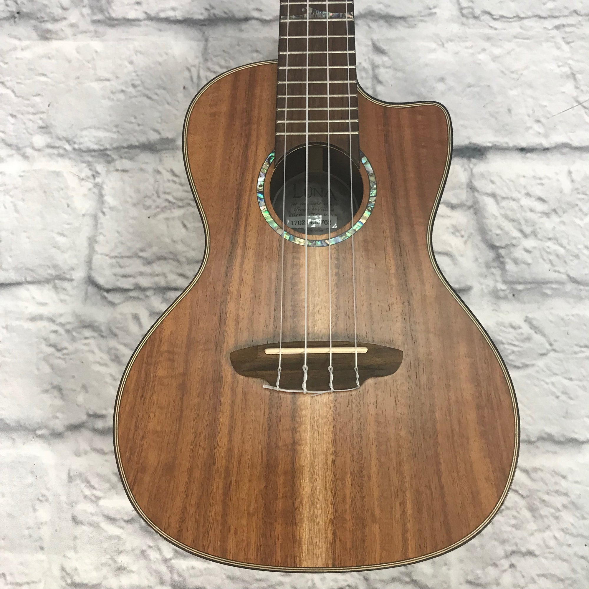 Luna HTC Koa Ukulele