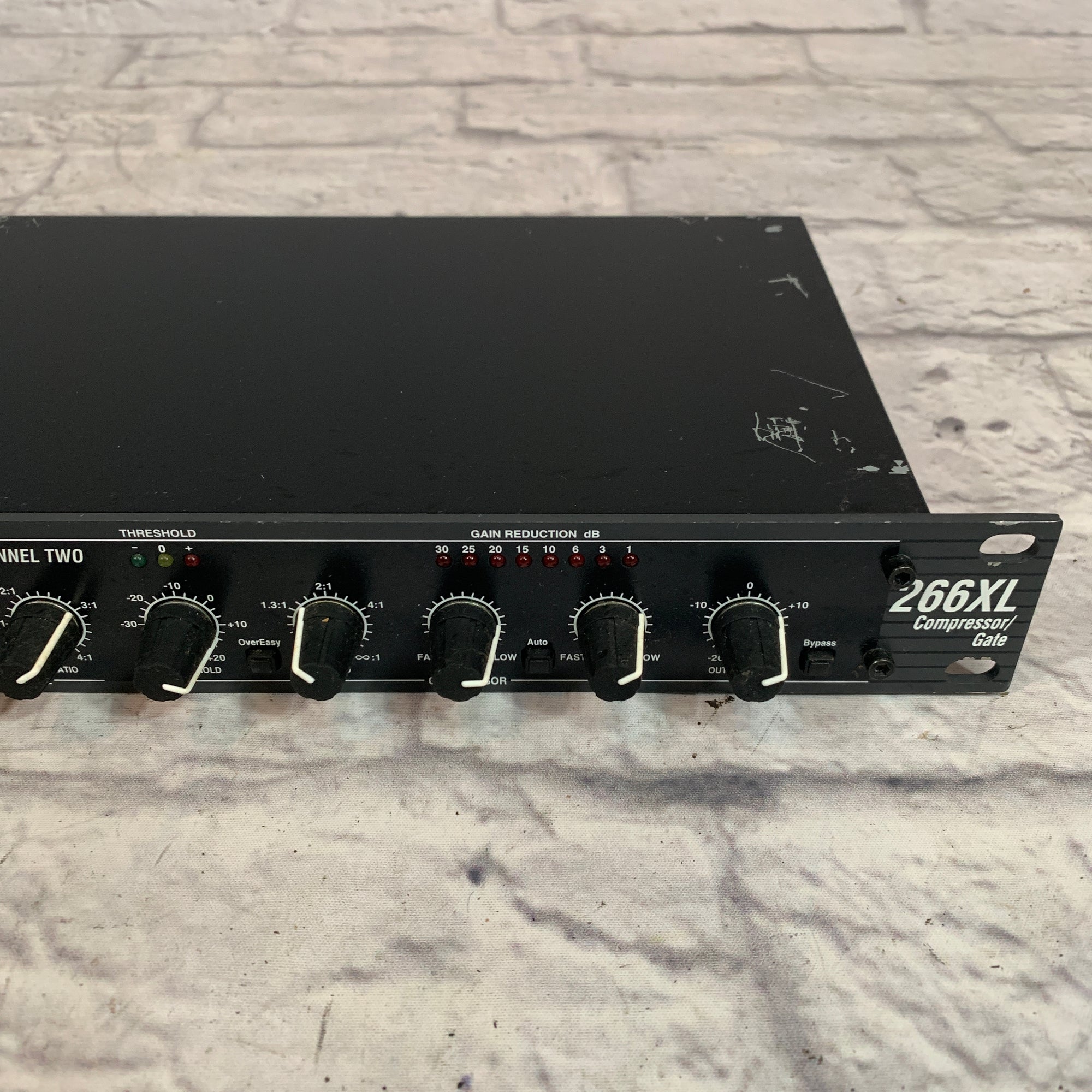 dbx 266XL Compressor/Gate - Evolution Music