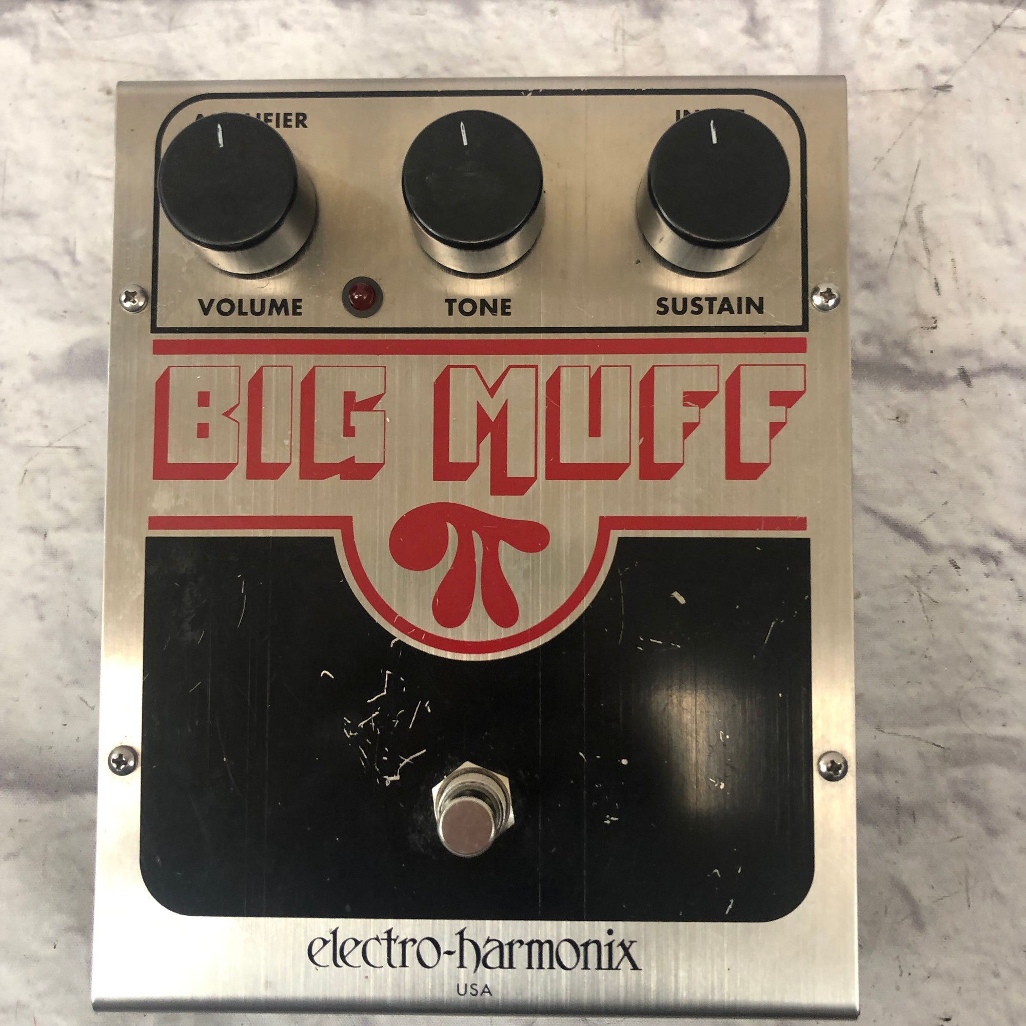 Electro-Harmonix Big Muff Pi Fuzz Pedal