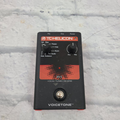 TC Helicon Vocal Tuned Reverb Vocal Effect Pedal