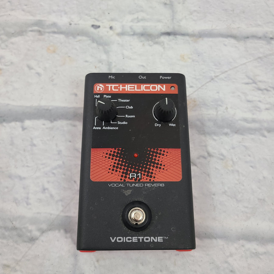 TC Helicon Vocal Tuned Reverb Vocal Effect Pedal