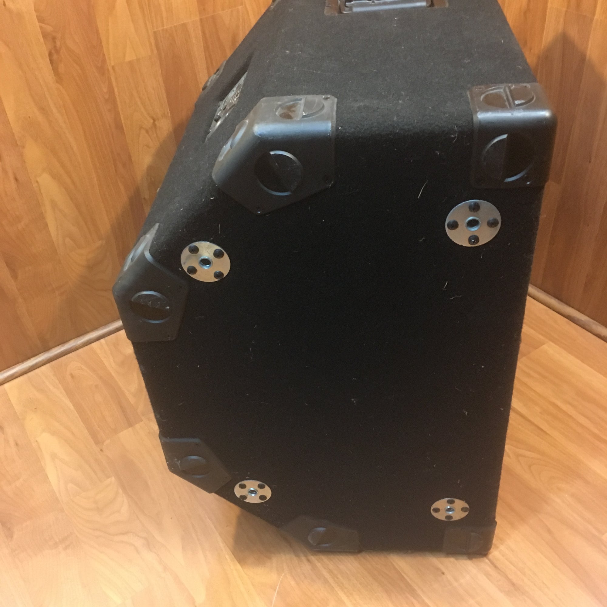 GK 115RBH 1x15" 400-Watt Bass Cabinet
