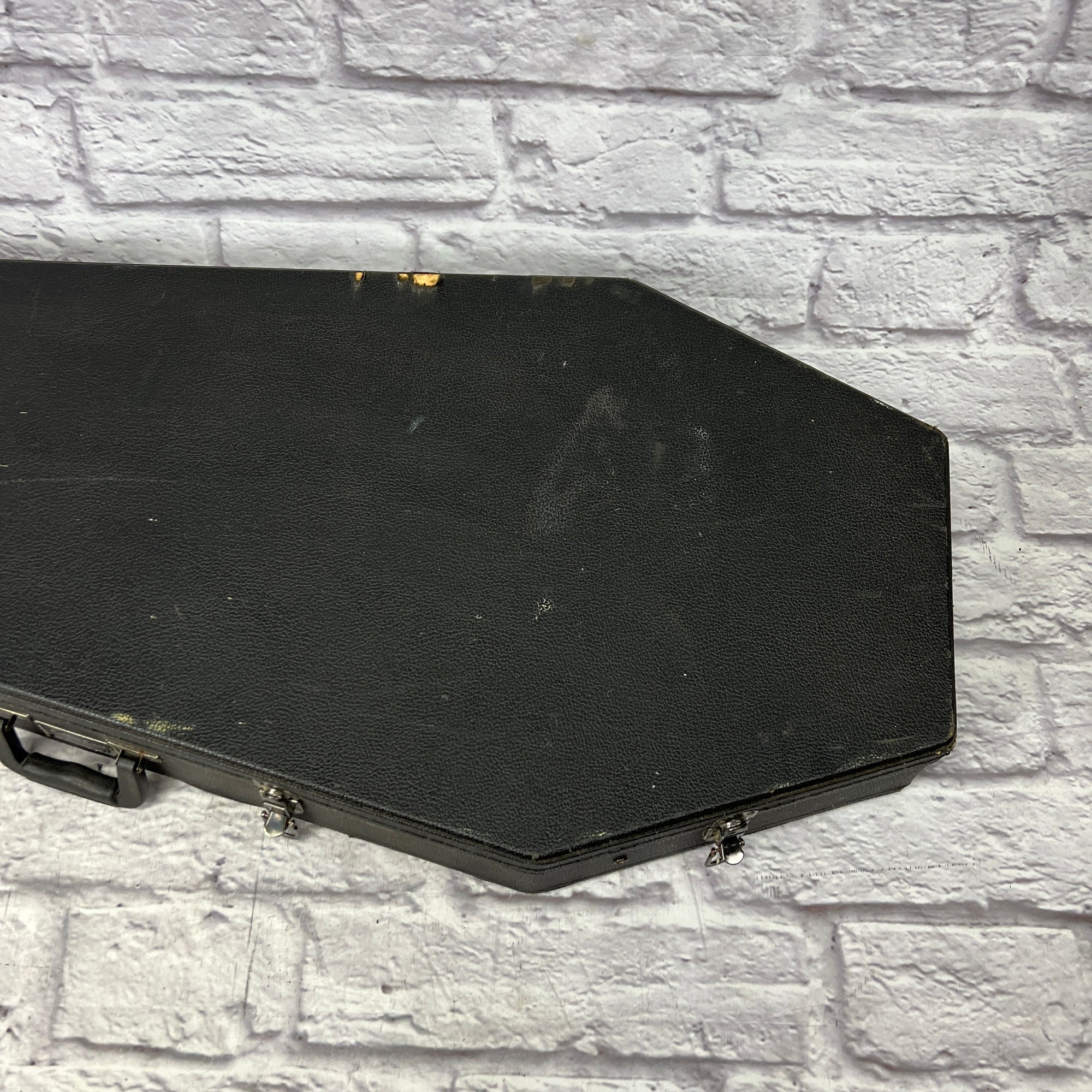 Coffin Case Guitar Hard Case - Evolution Music