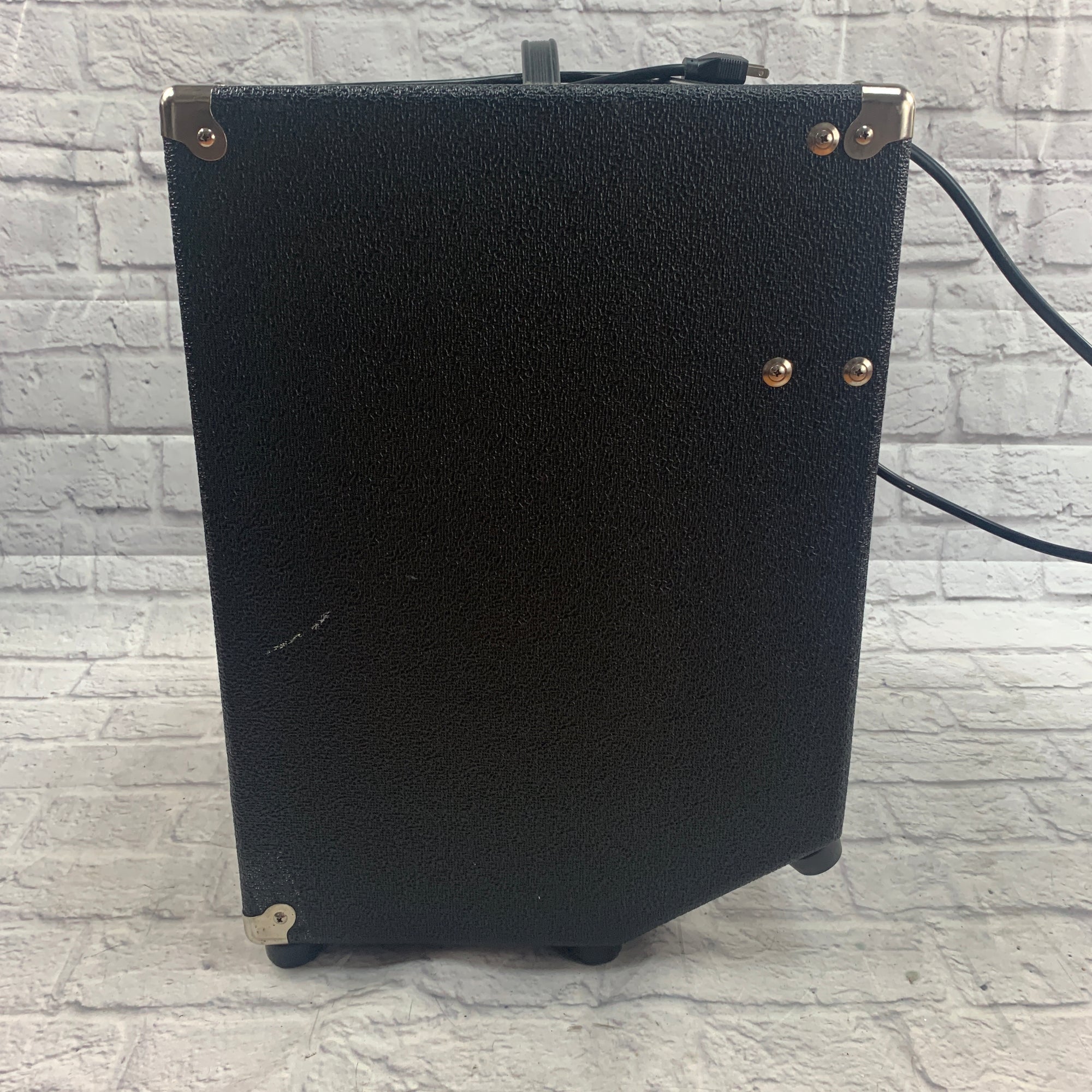 Ampeg BA-115 Bass Combo