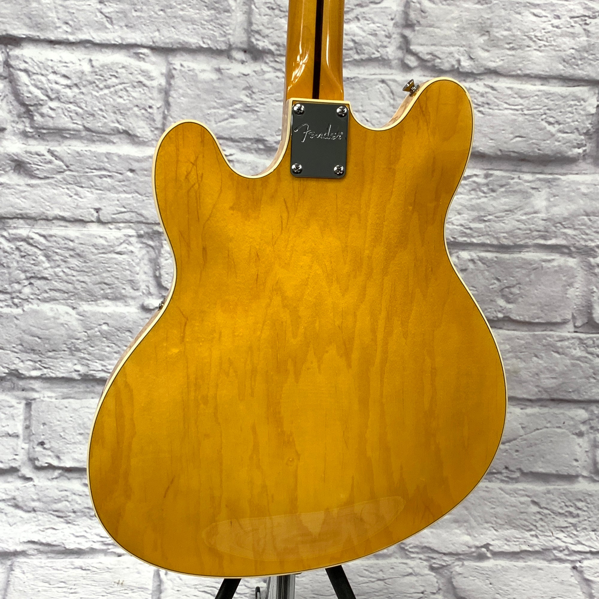 Fender Modern Player Starcaster
