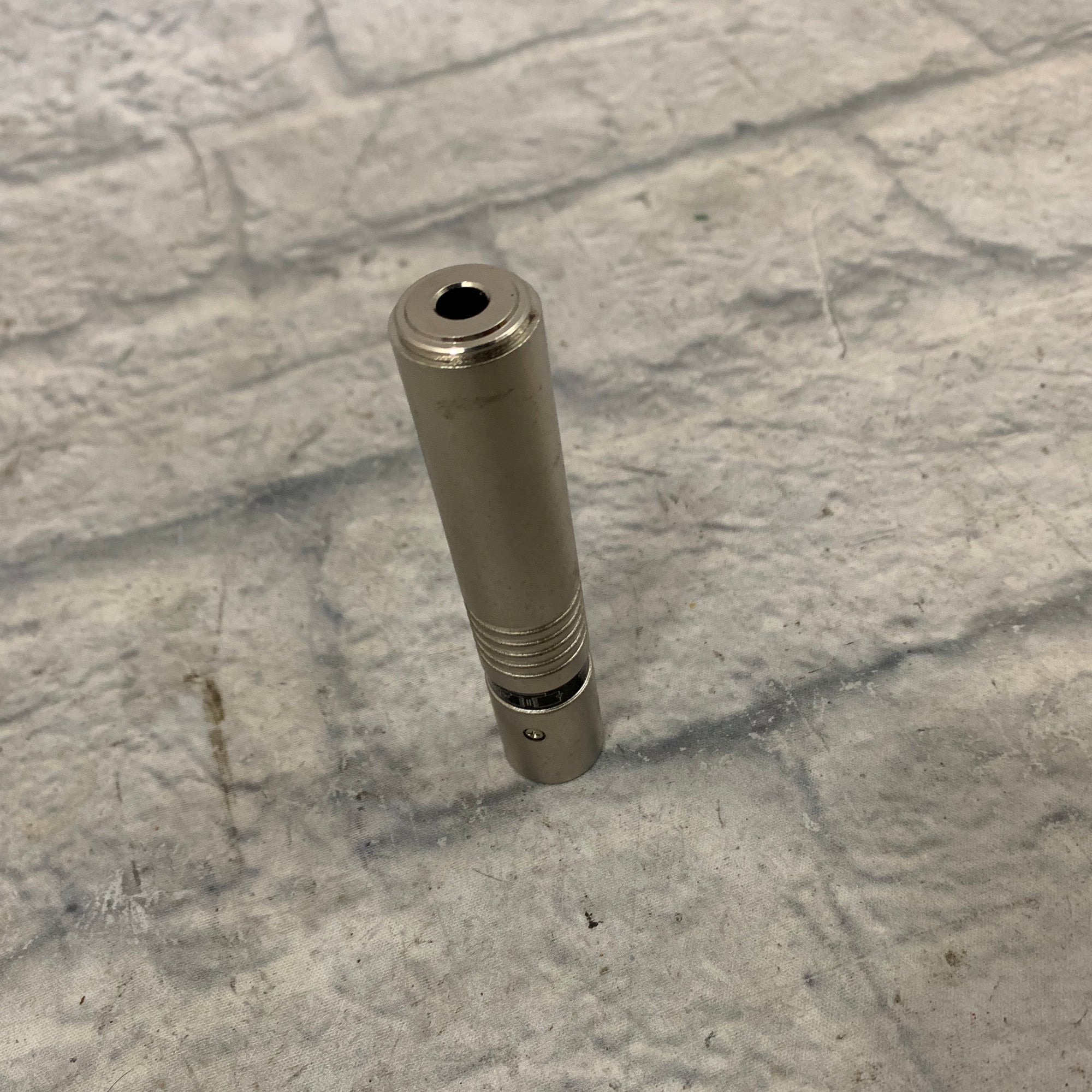 Radio Shack 274-017C Unbalanced Hi-Z to Balanced Lo-Z 1/4" to XLR Adapter