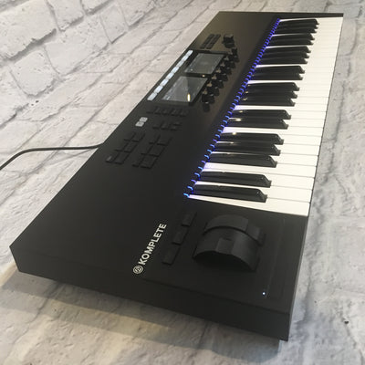 Komplete Kontrol S49 MK2 USB Midi Controller Keyboard