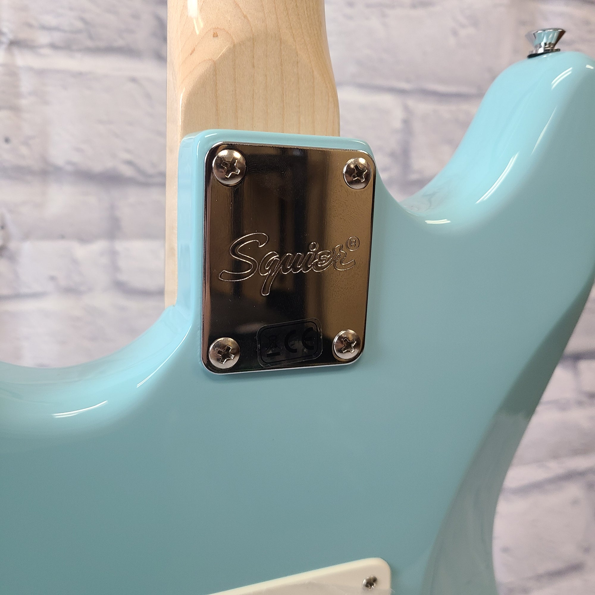 Squier Paranormal Cyclone Electric Guitar - Daphne Blue