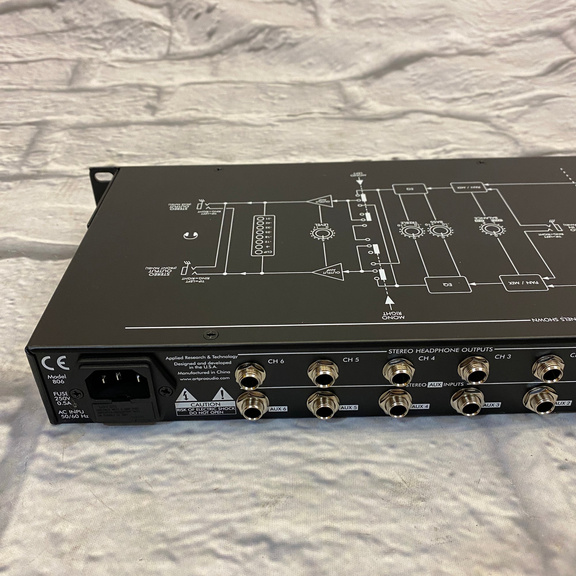 Art Head Amp 6 Headphone Amp Rack Unit