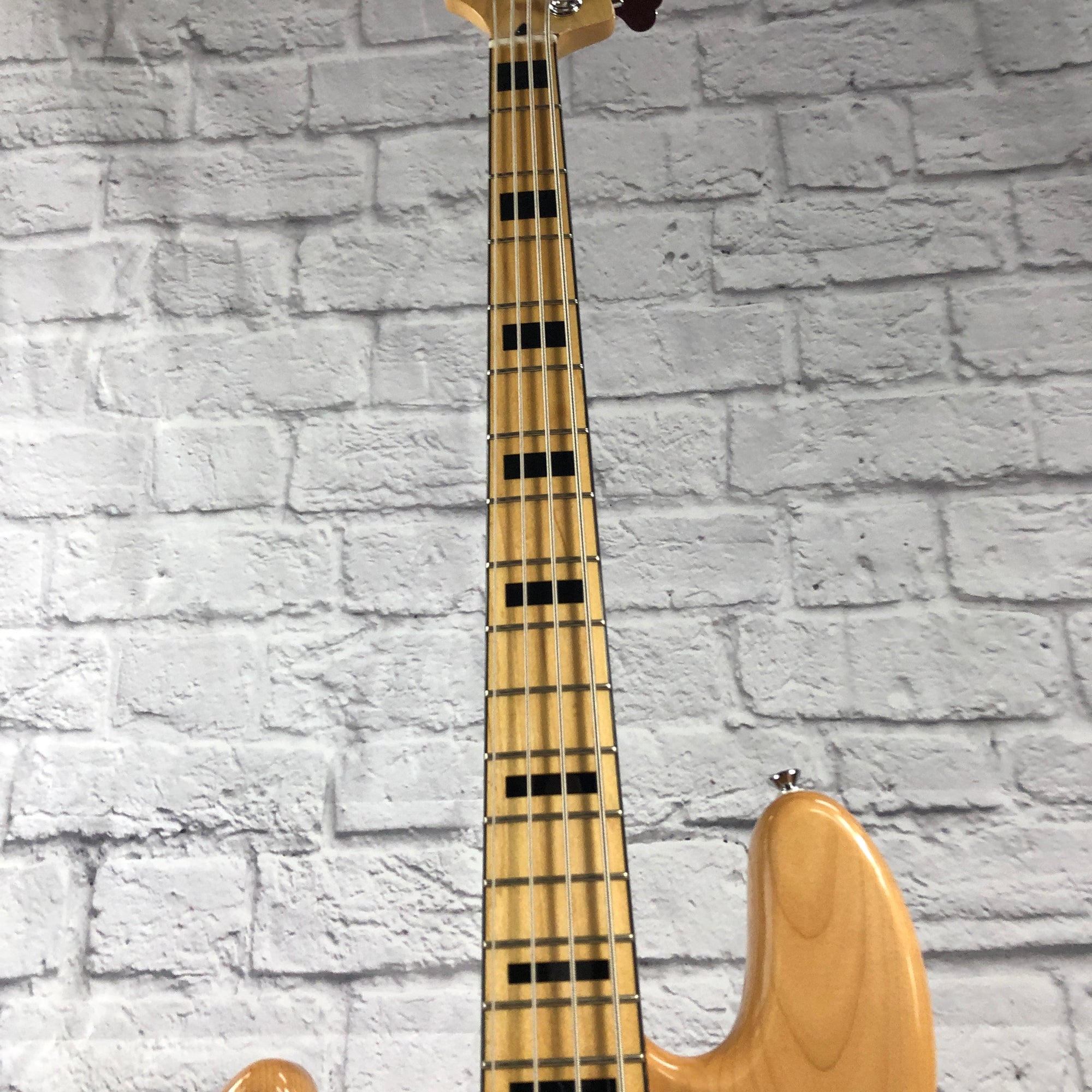 Squier 70s Modified Jazz Bass LEFT HANDED