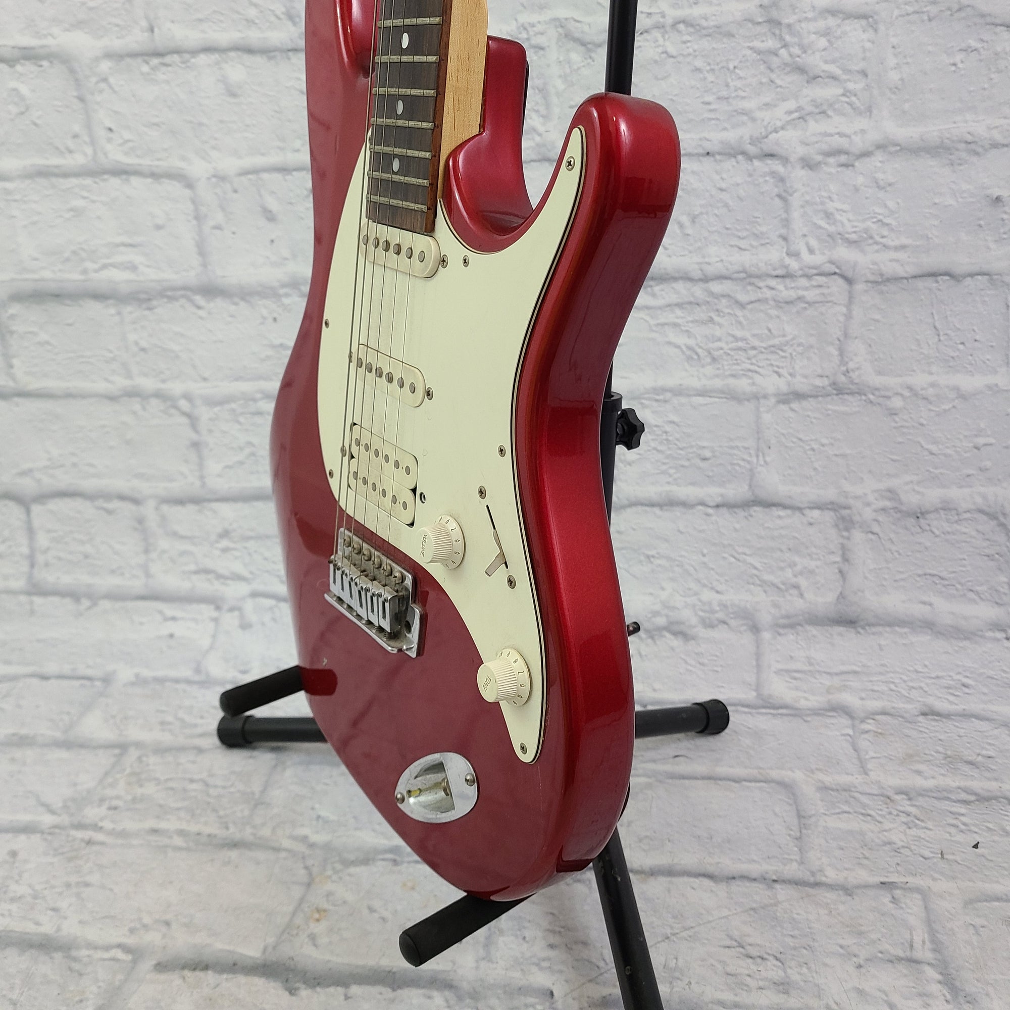 Samick Strat Copy - Red