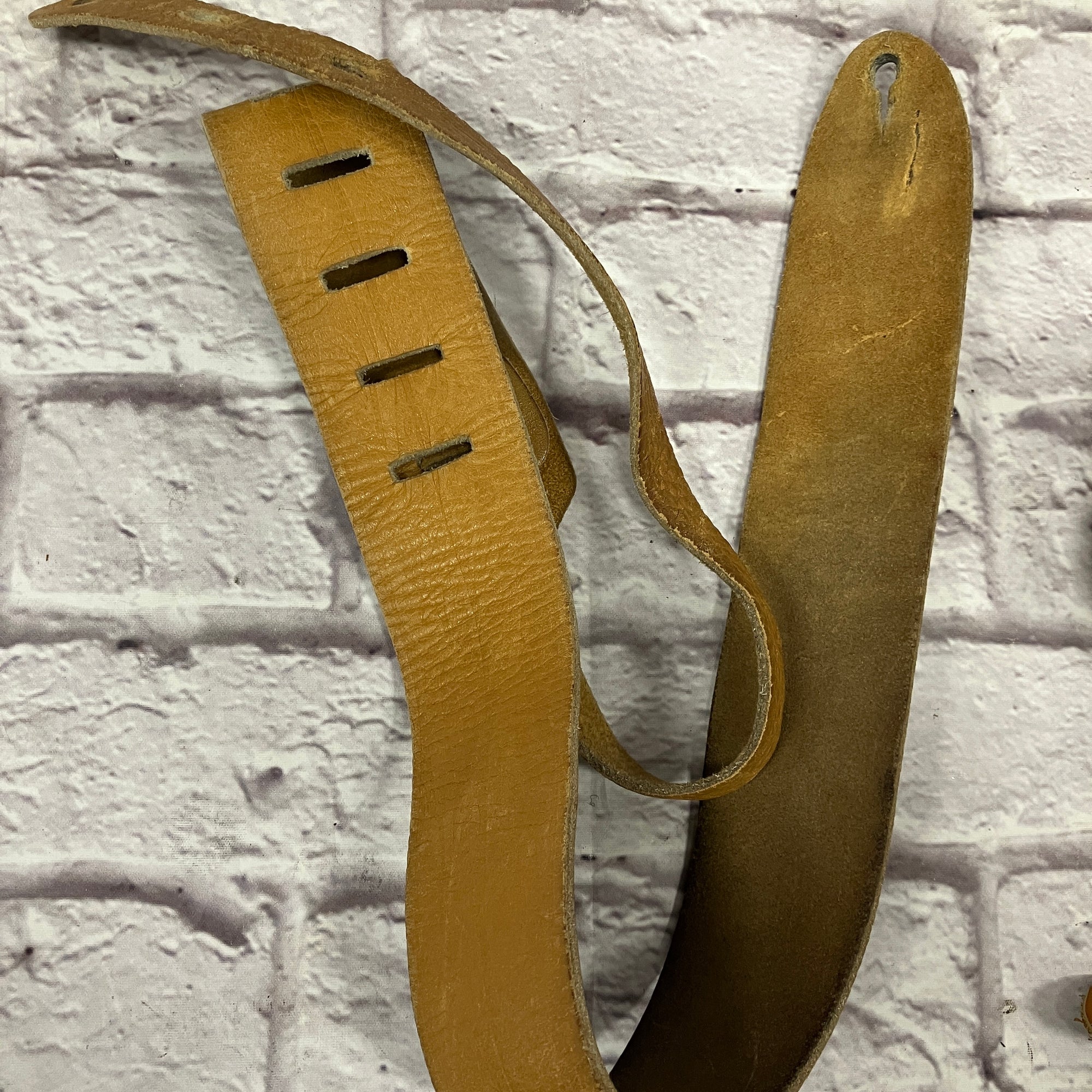Unknown Leather Bass Guitar Strap
