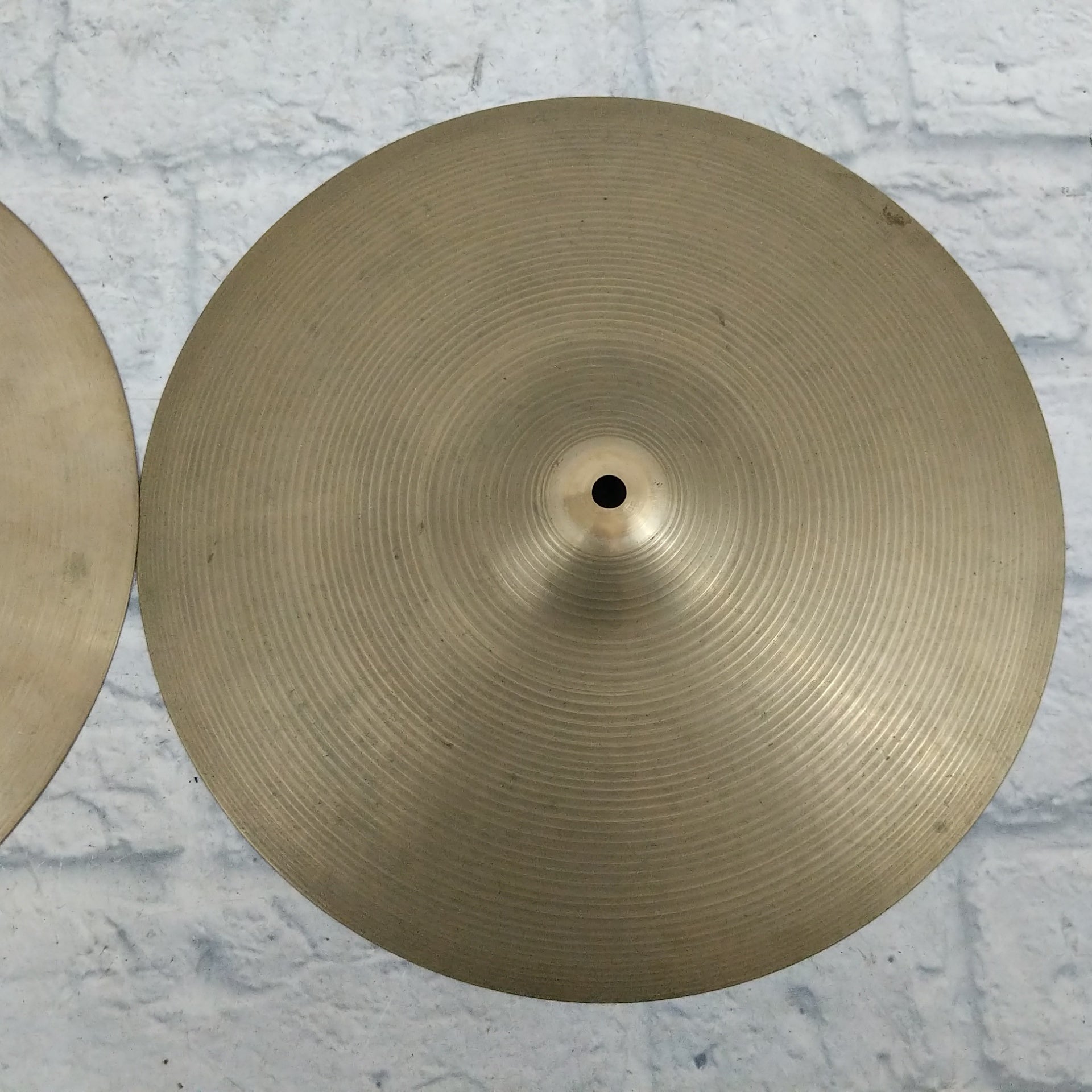 Unknown 14 Inch Hi Hats - 900g & 1200g