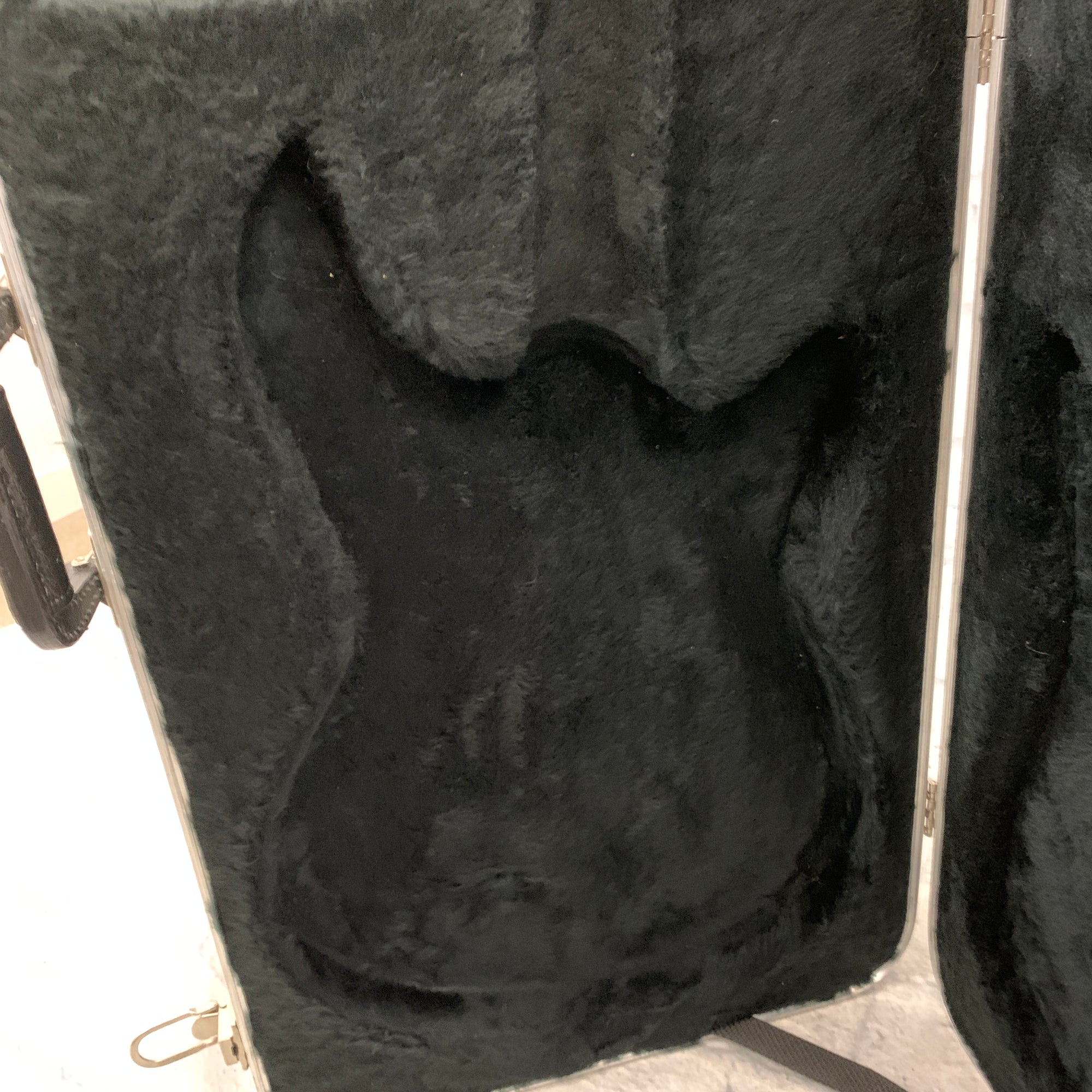 Peavey Hardshell Electric Guitar Hard Case