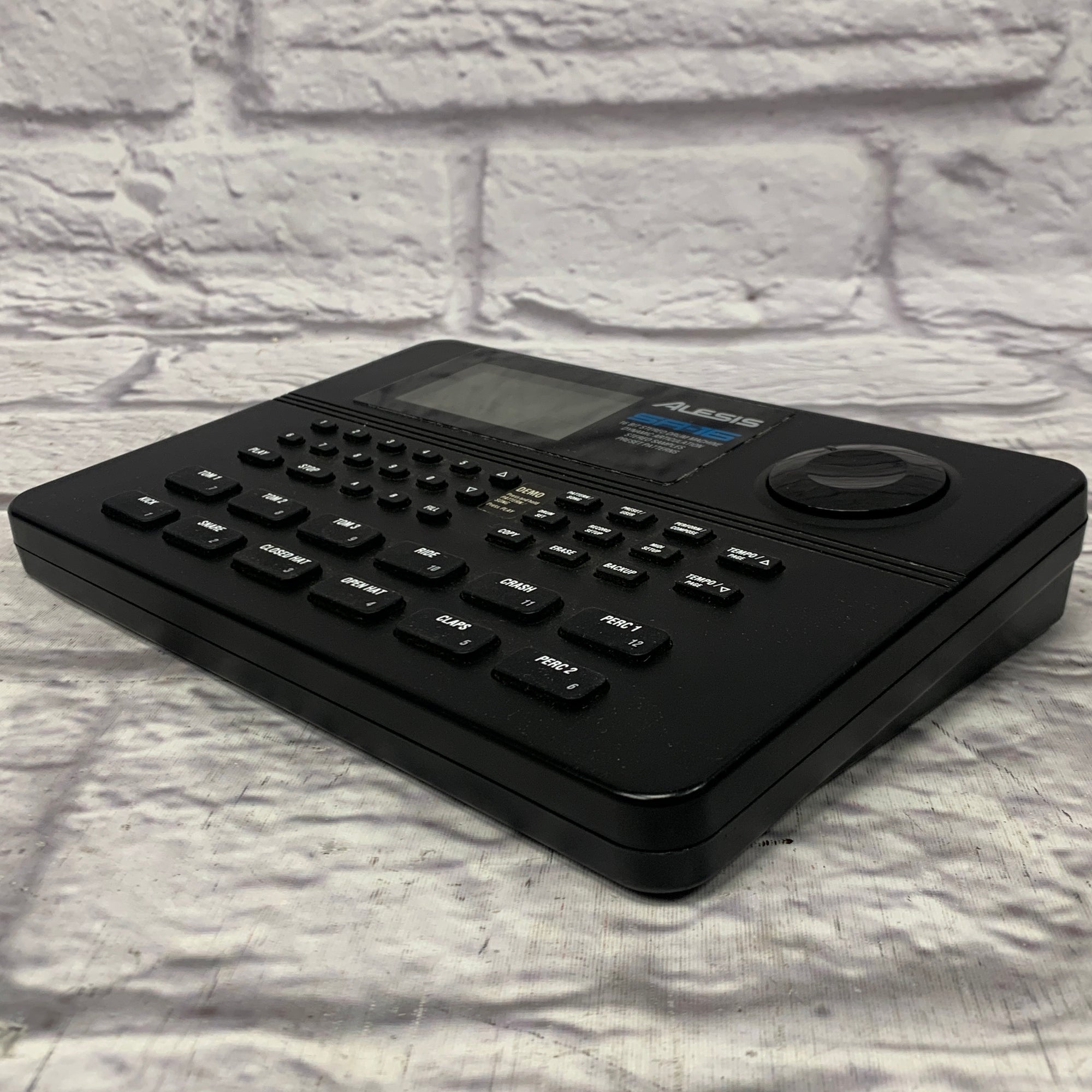 Alesis SR-16 Drum Machine