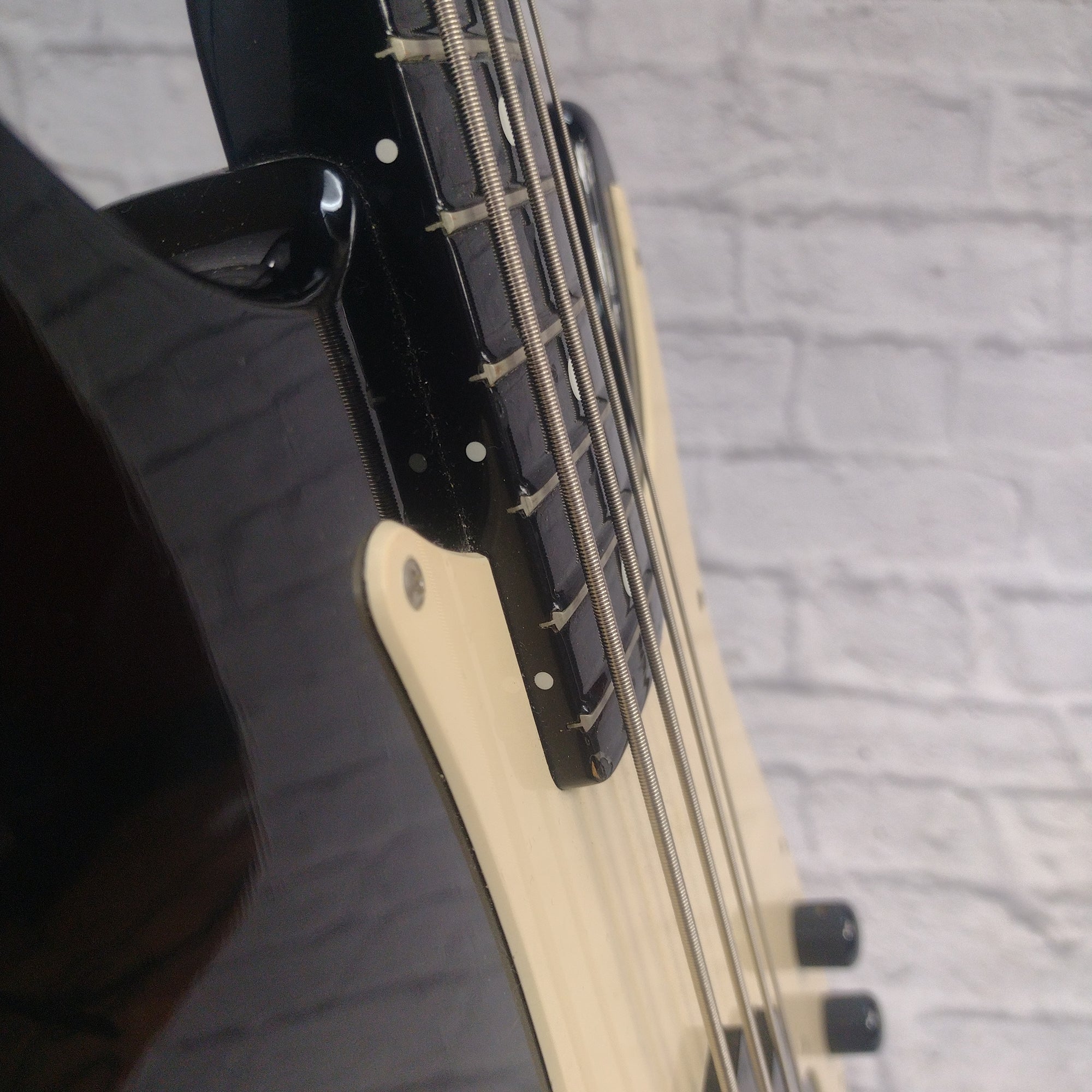 Peavey Fury USA 4 String Bass