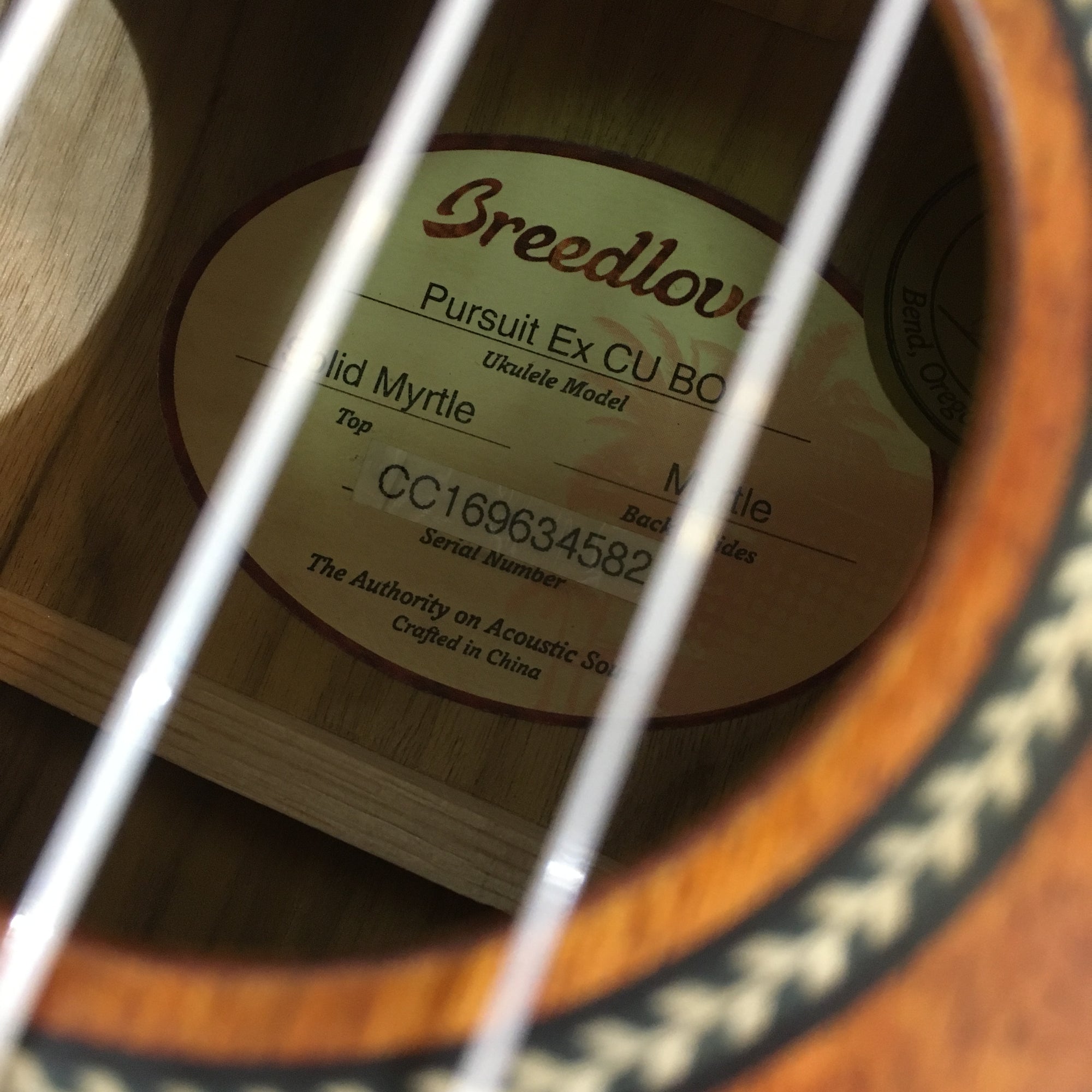 Breedlove Pursuit Ex CU BO Ukulele