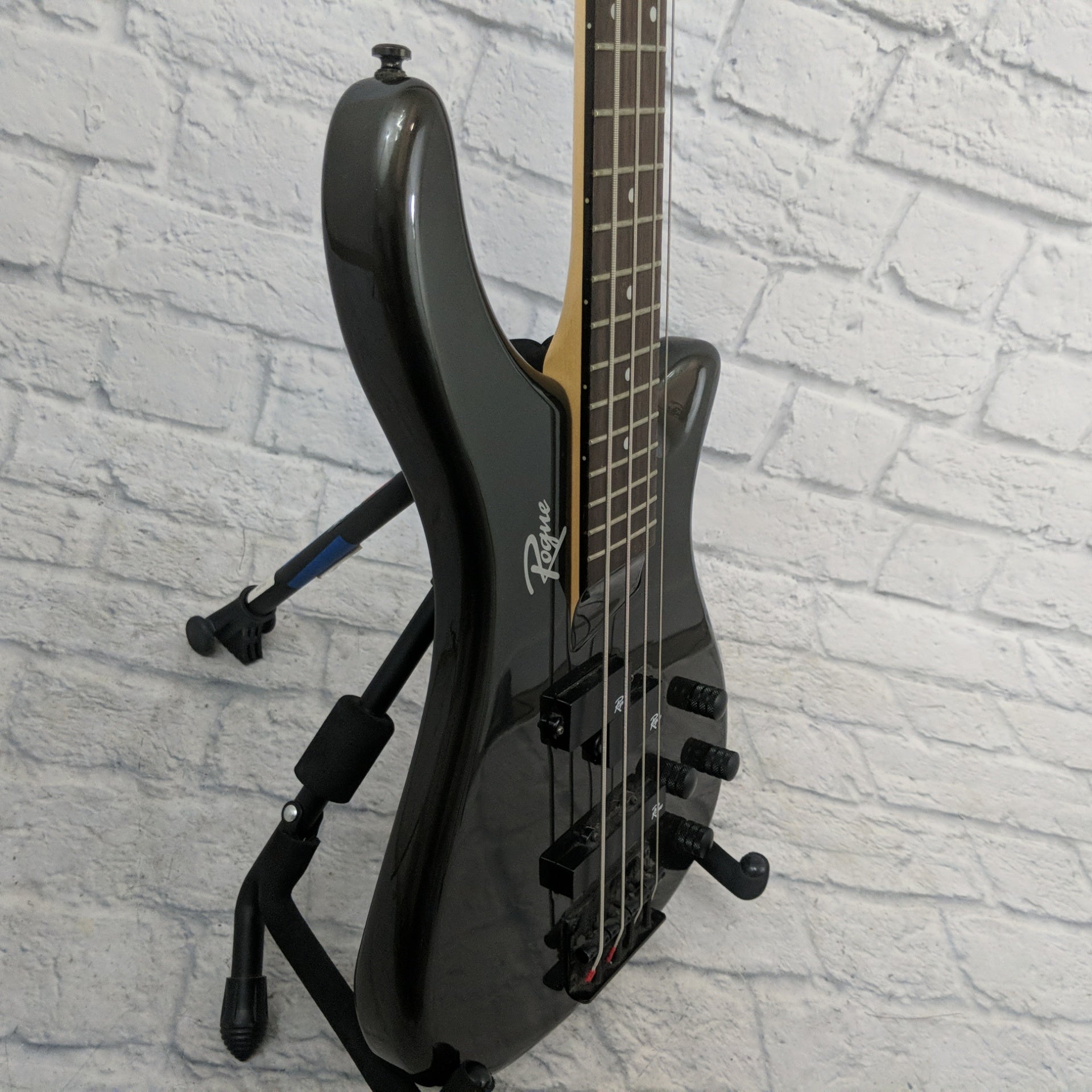 Rogue LX200B 4 String Bass