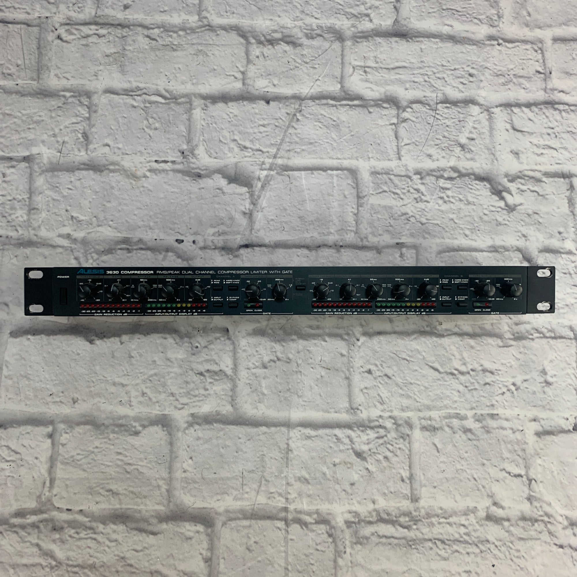 Alesis 3630 Compressor with Power Supply