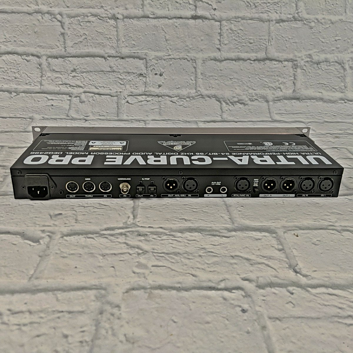 Behringer UltraCurve DEQ2496 Rack EQ